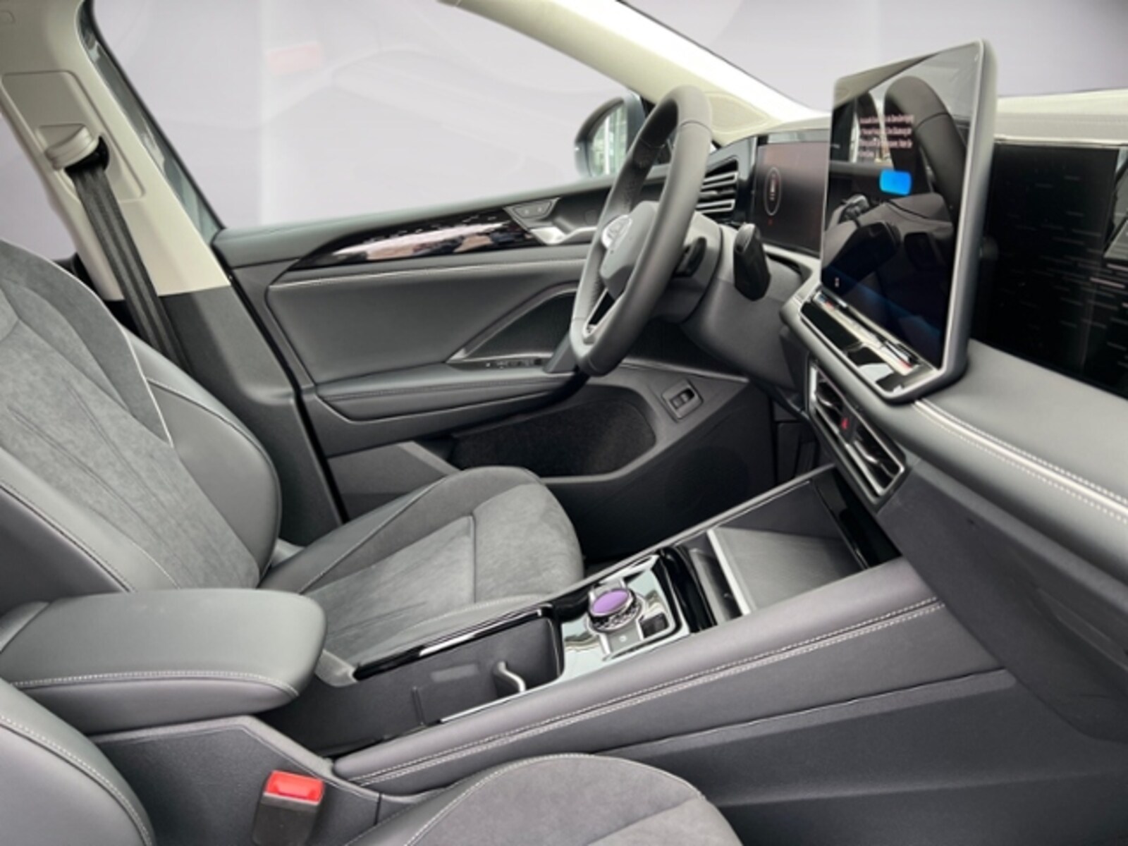 Volkswagen Tiguan – Bild 9