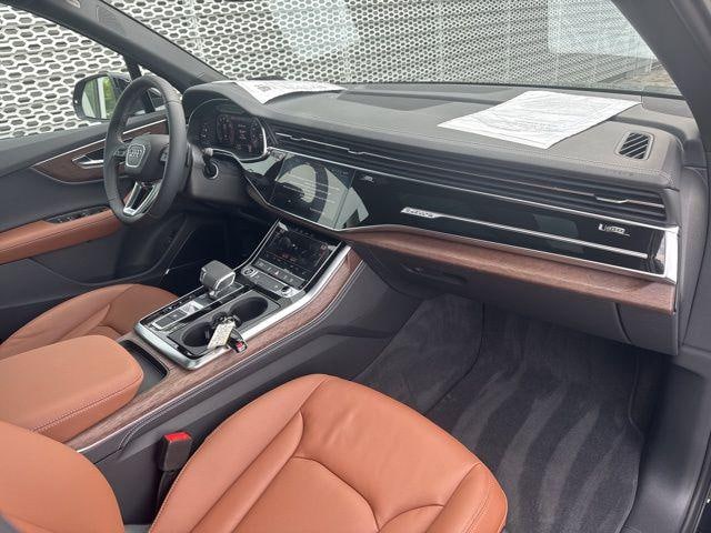 2025 Audi Q7 Premium Plus - Photo 8