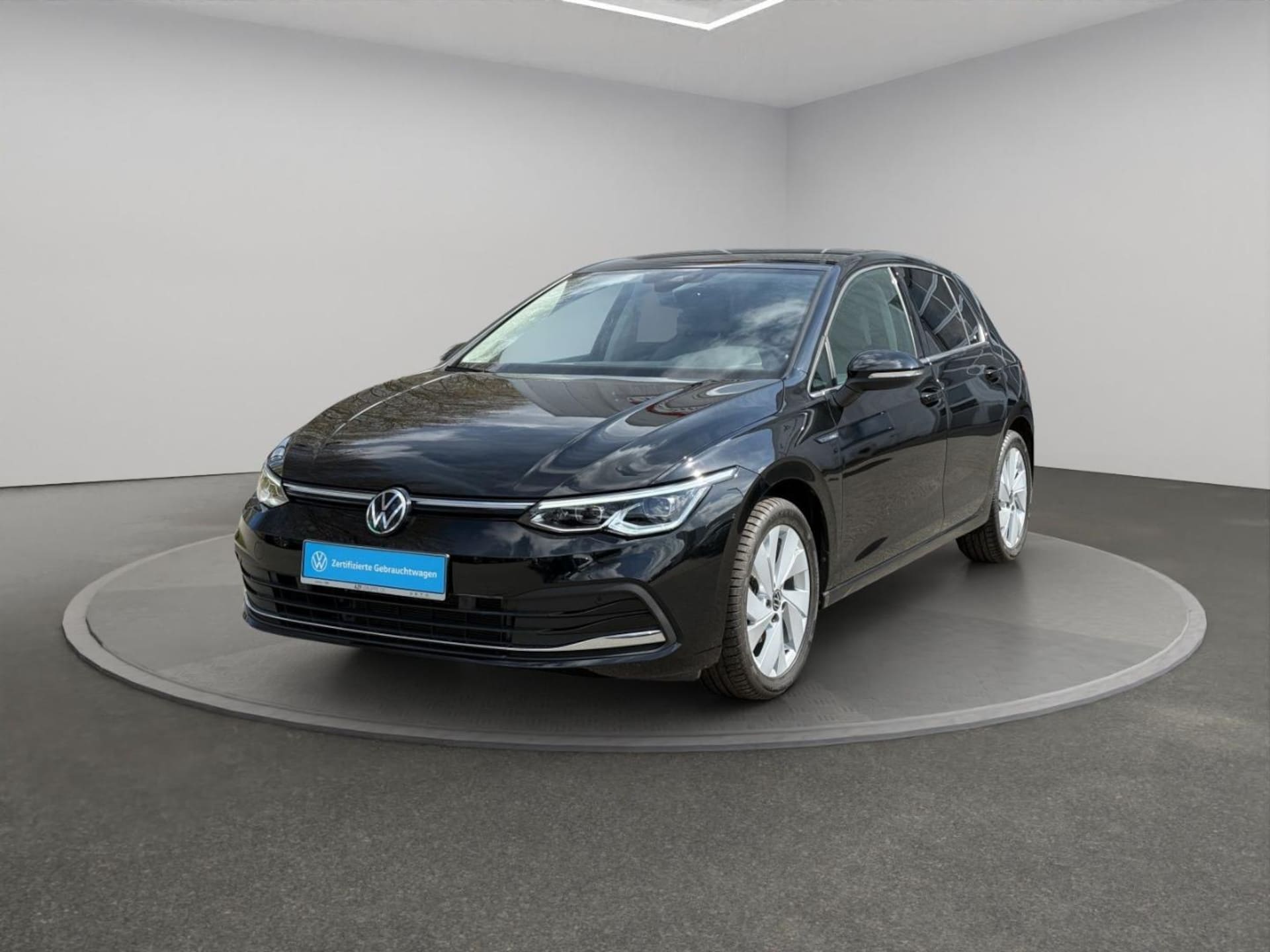 Volkswagen Golf Style