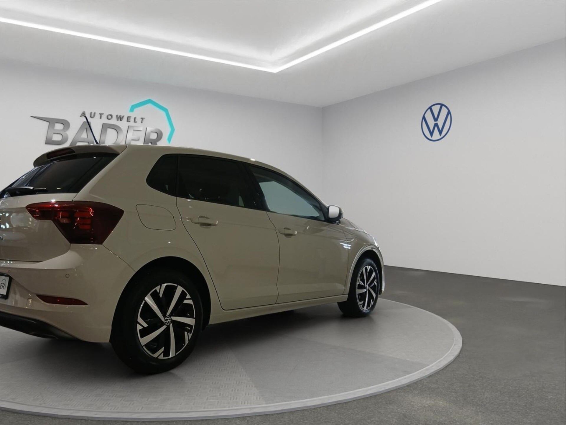 Volkswagen Polo Active
