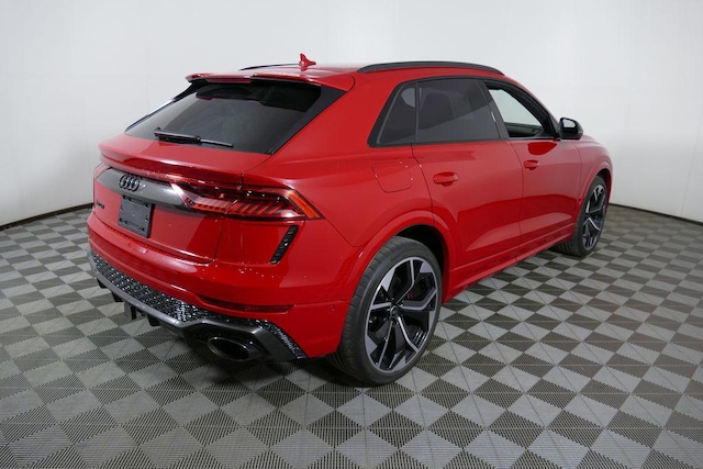 2022 Audi RS Q8