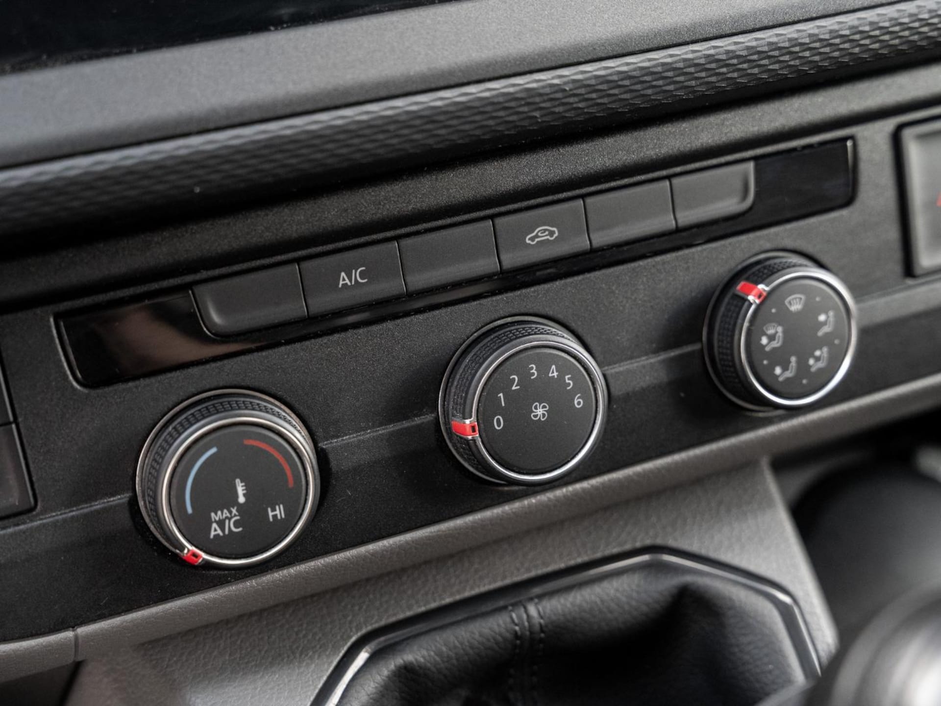 Volkswagen T6.1 Transporter Kasten langer Radstand