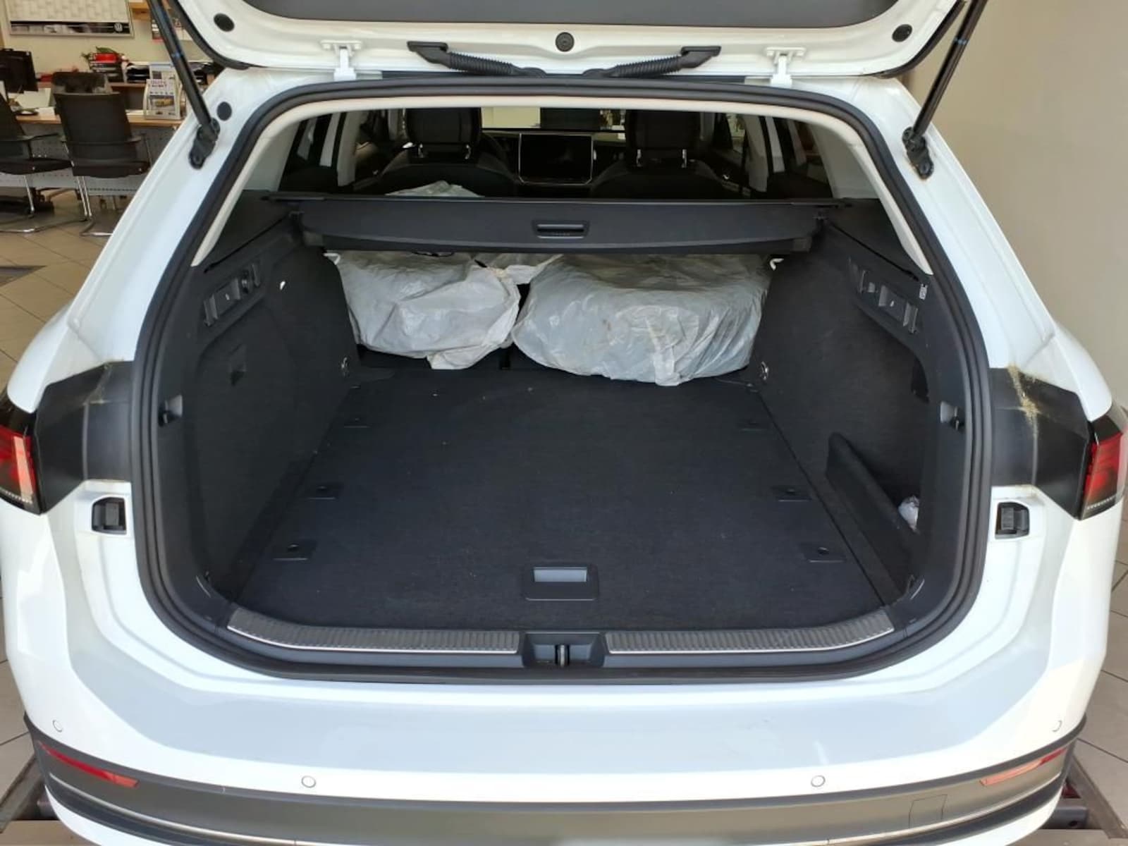 Volkswagen Passat – Bild 10