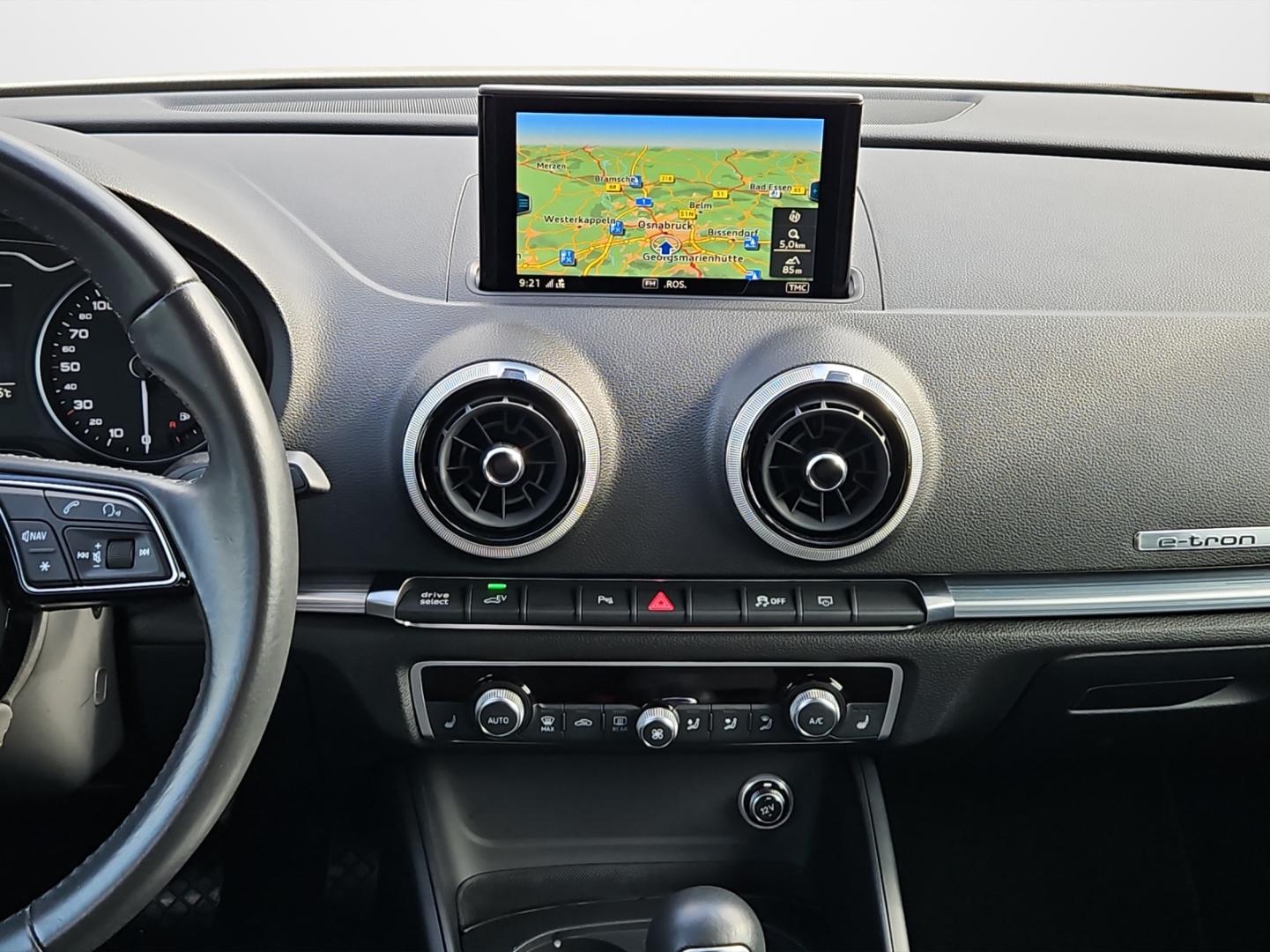 Image about Audi A3 Sportback e-tron sport 40 e-tron S tronic