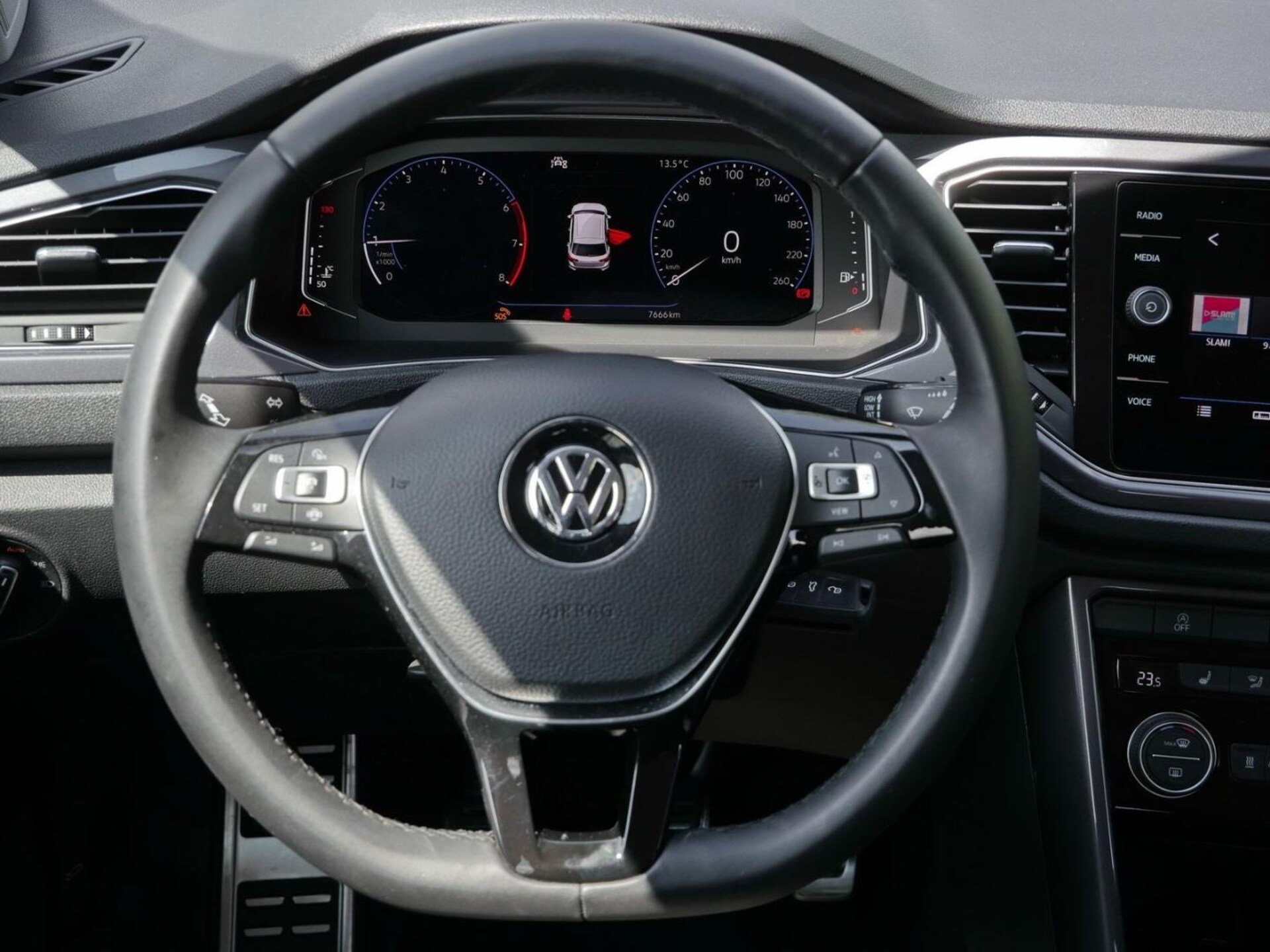 Volkswagen T-Roc IQ.DRIVE