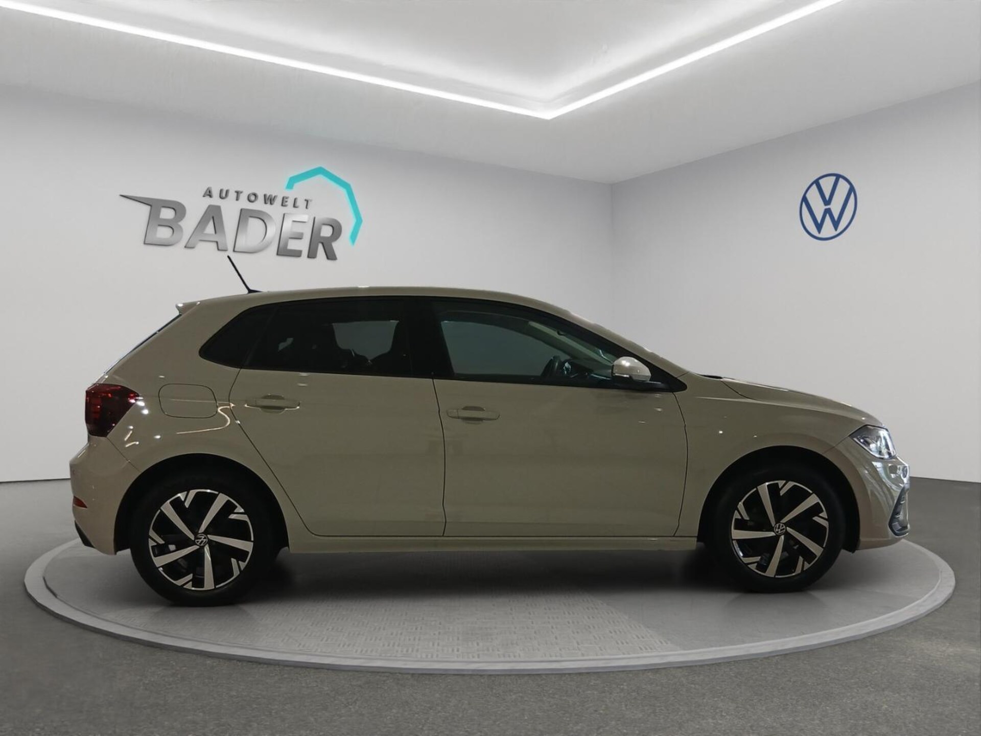 Volkswagen Polo Active