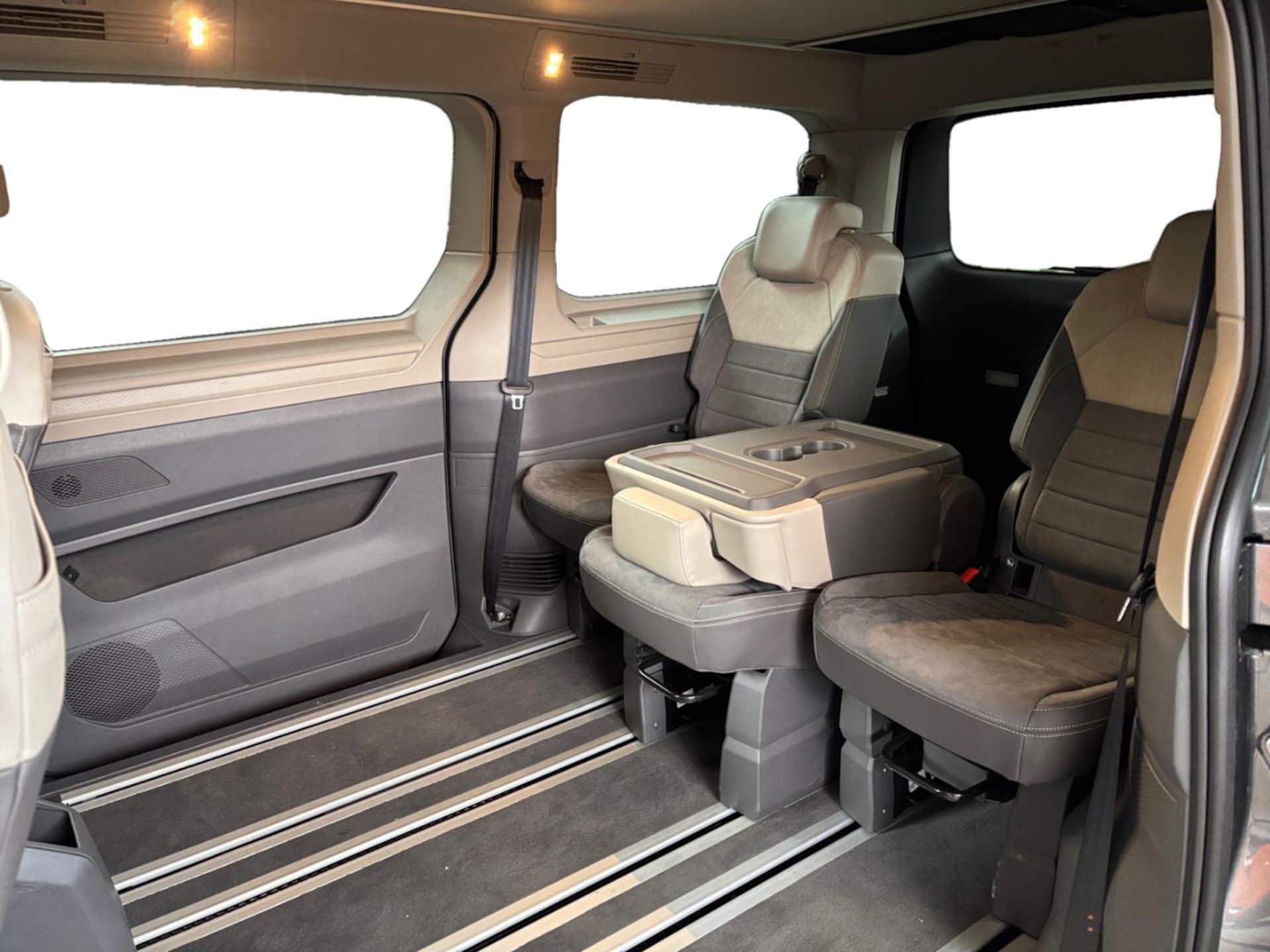 Volkswagen California Beach