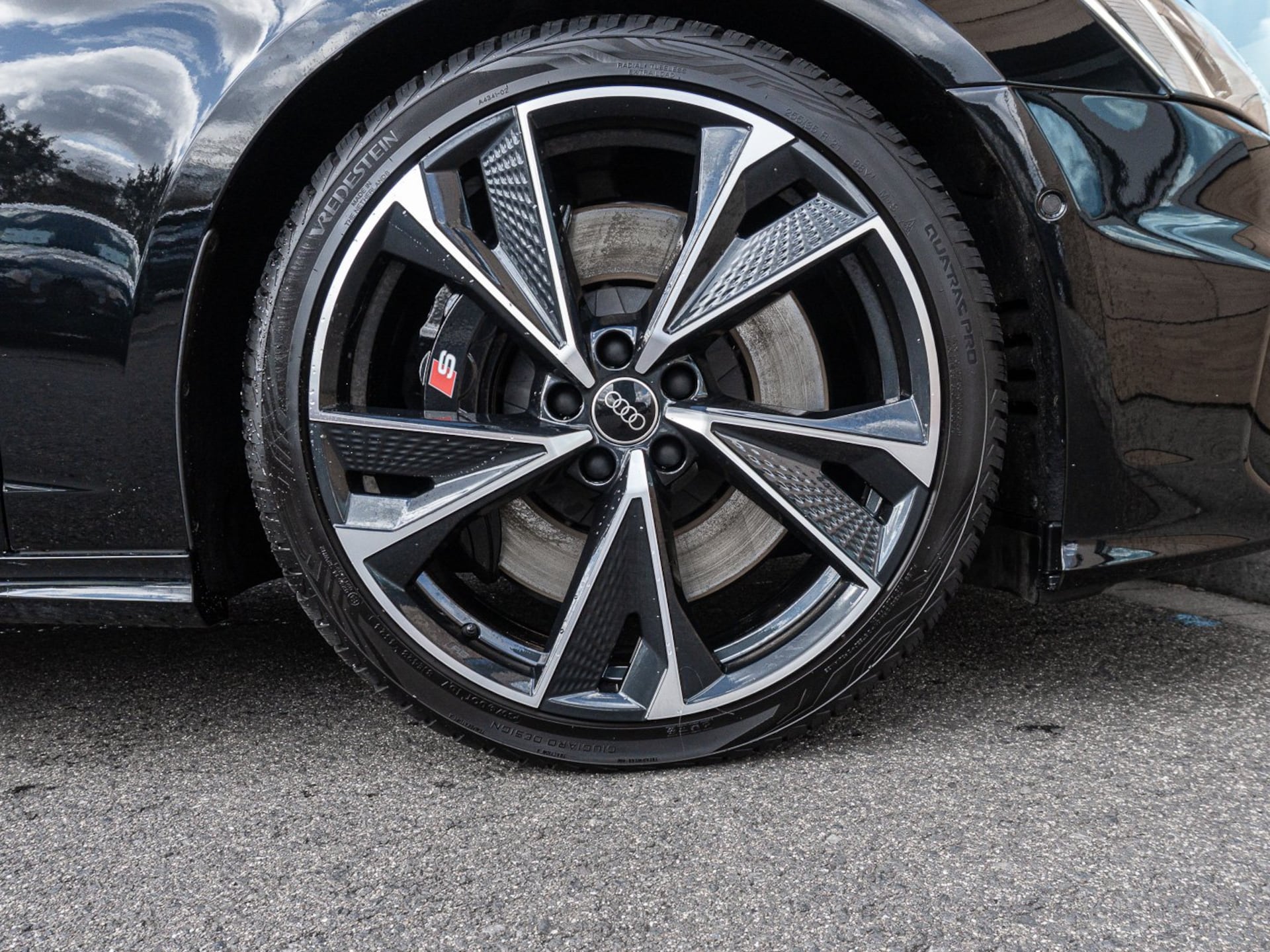 Audi S6 Avant