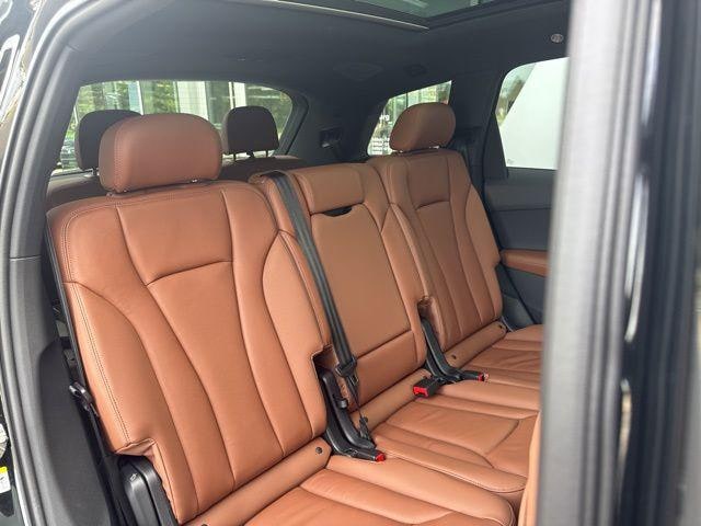 2025 Audi Q7 Premium Plus - Photo 10