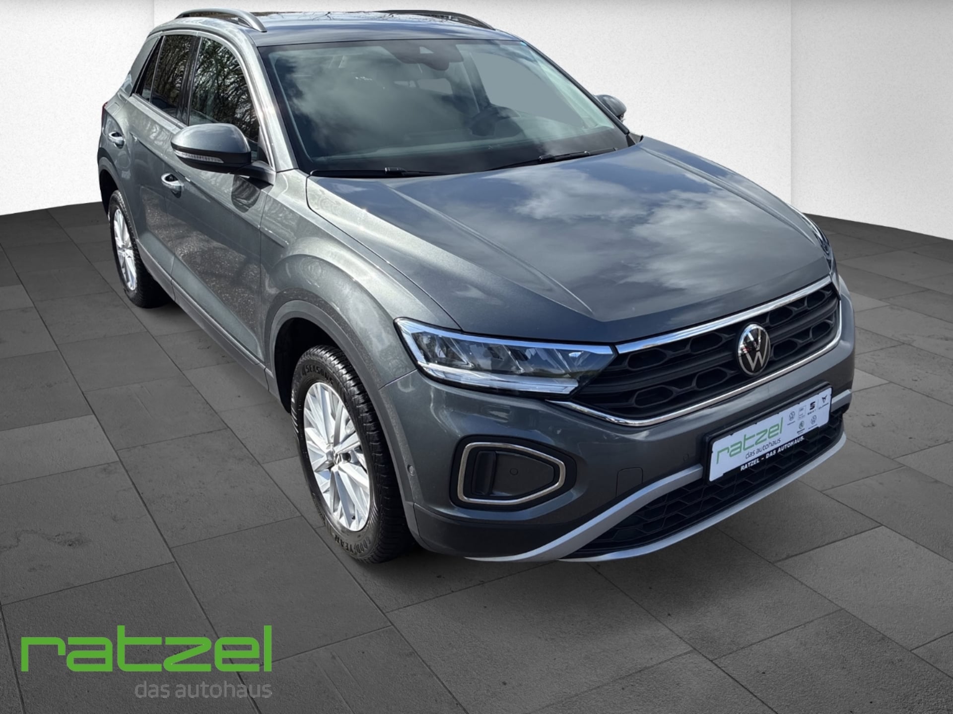 Volkswagen T-Roc Life