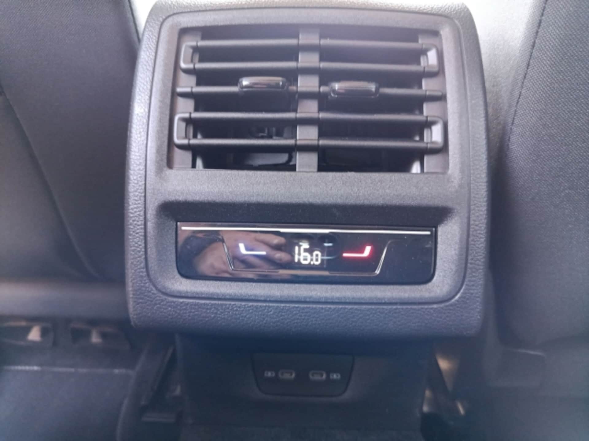 Volkswagen Golf Active