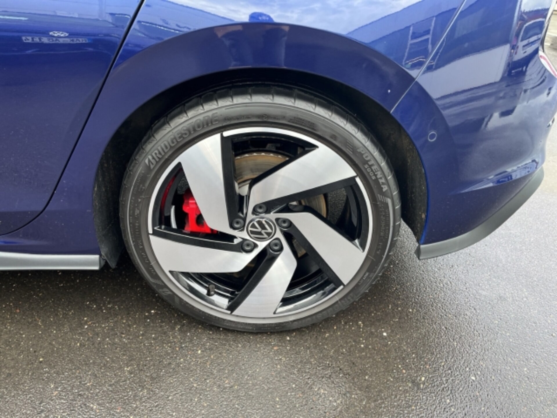 Volkswagen Golf GTI
