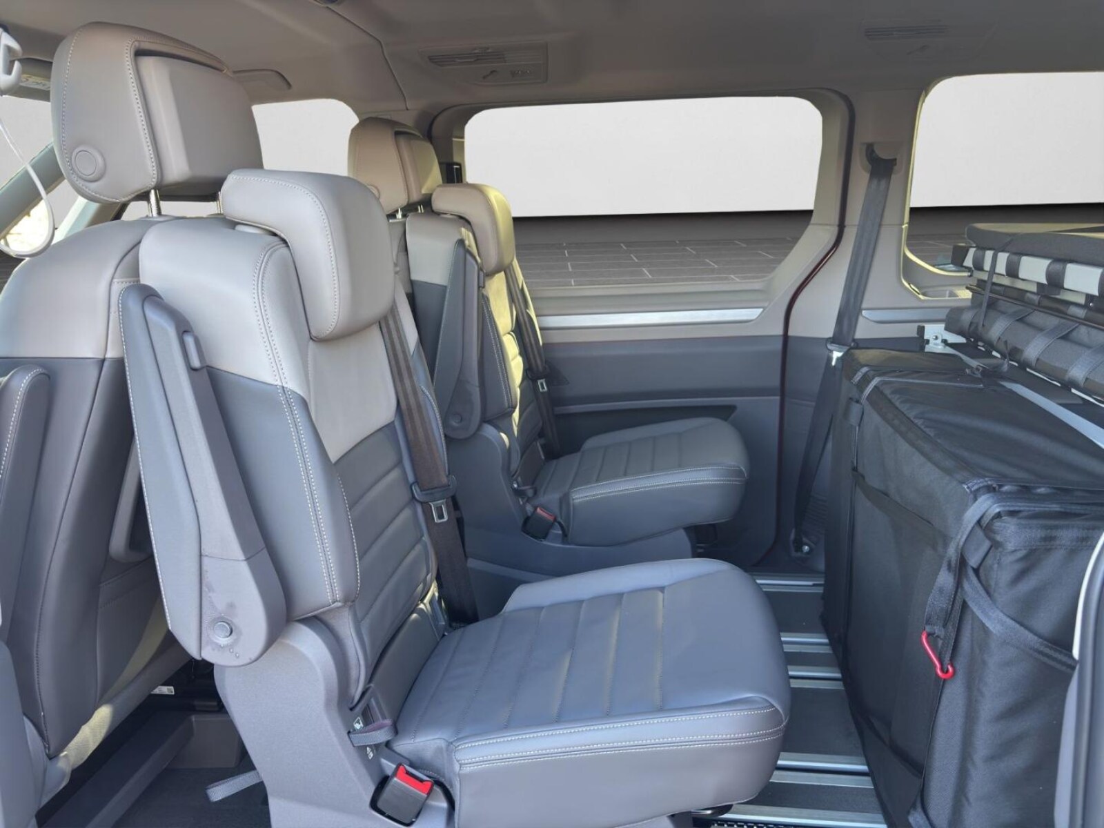 Volkswagen Multivan Langversion – Bild 14