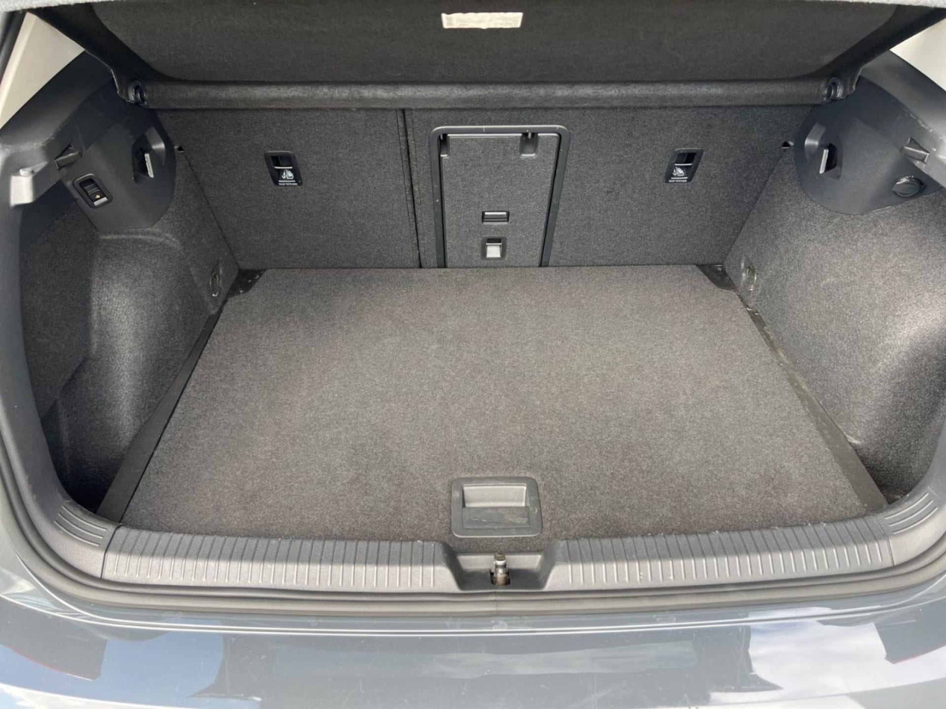 Volkswagen Golf Active