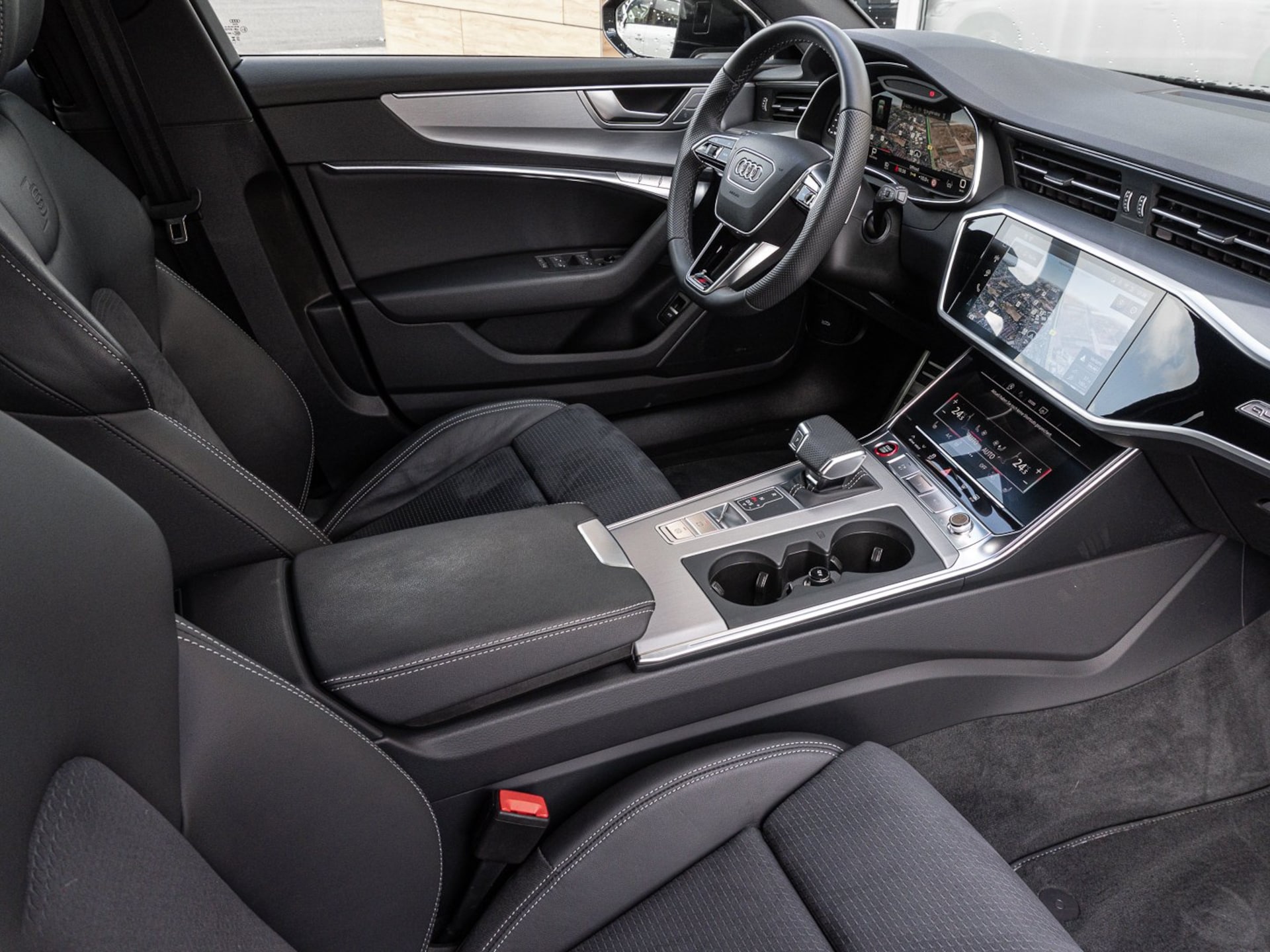Audi S6 Avant