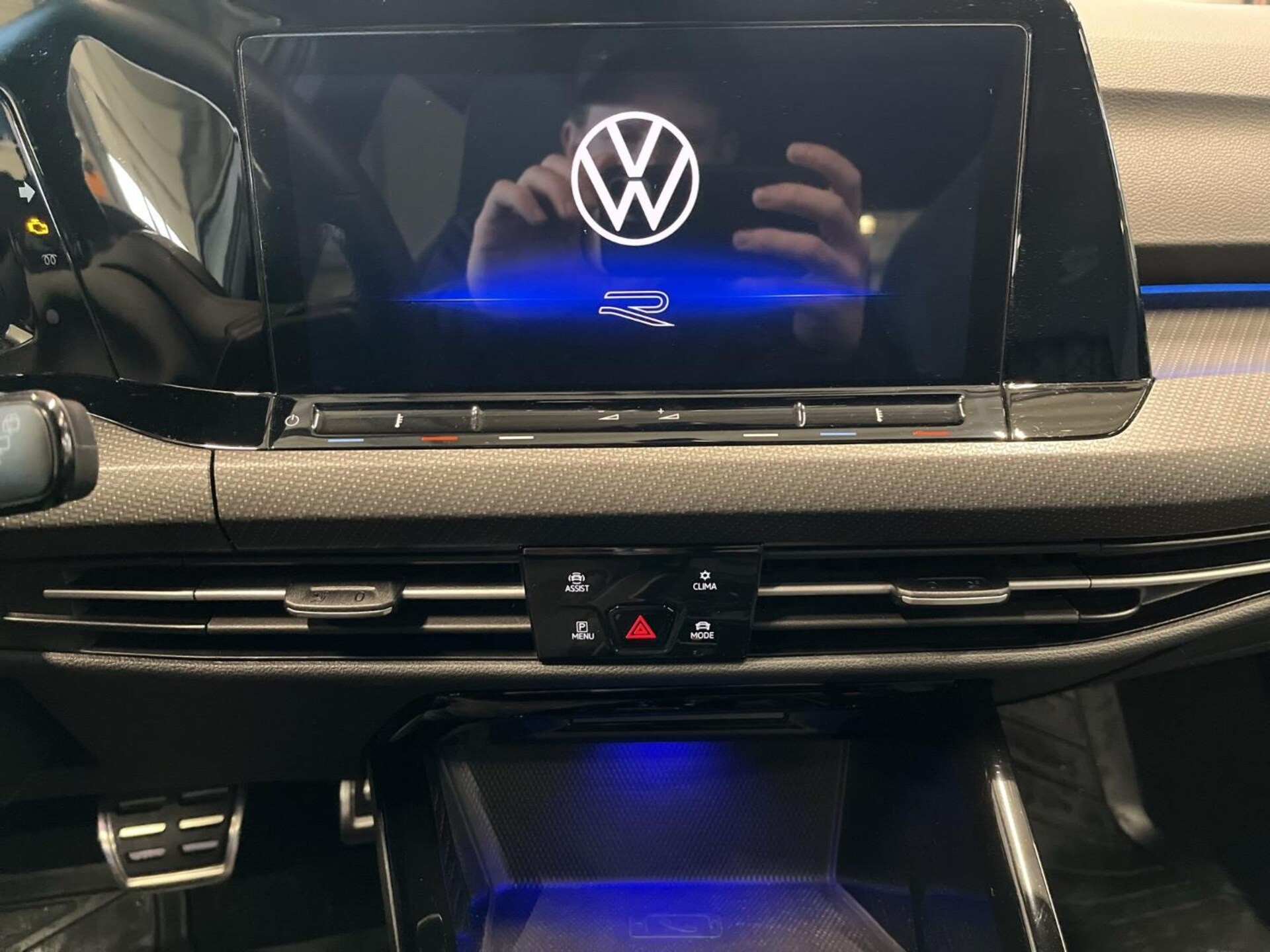 Volkswagen Golf R-Line
