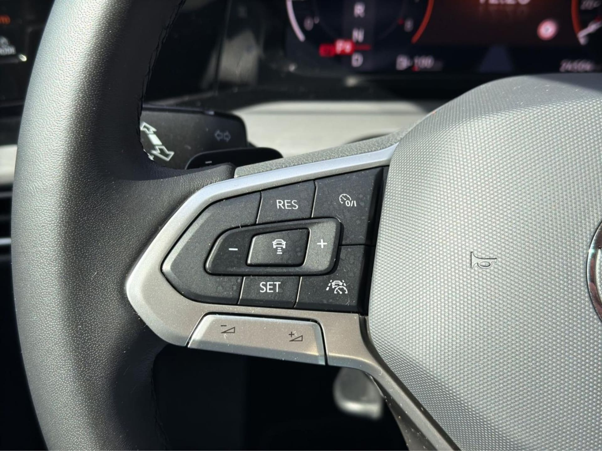 Volkswagen Golf Style