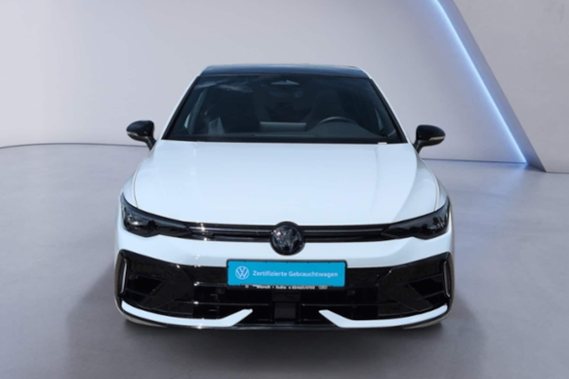 Volkswagen Golf R Black Edition
