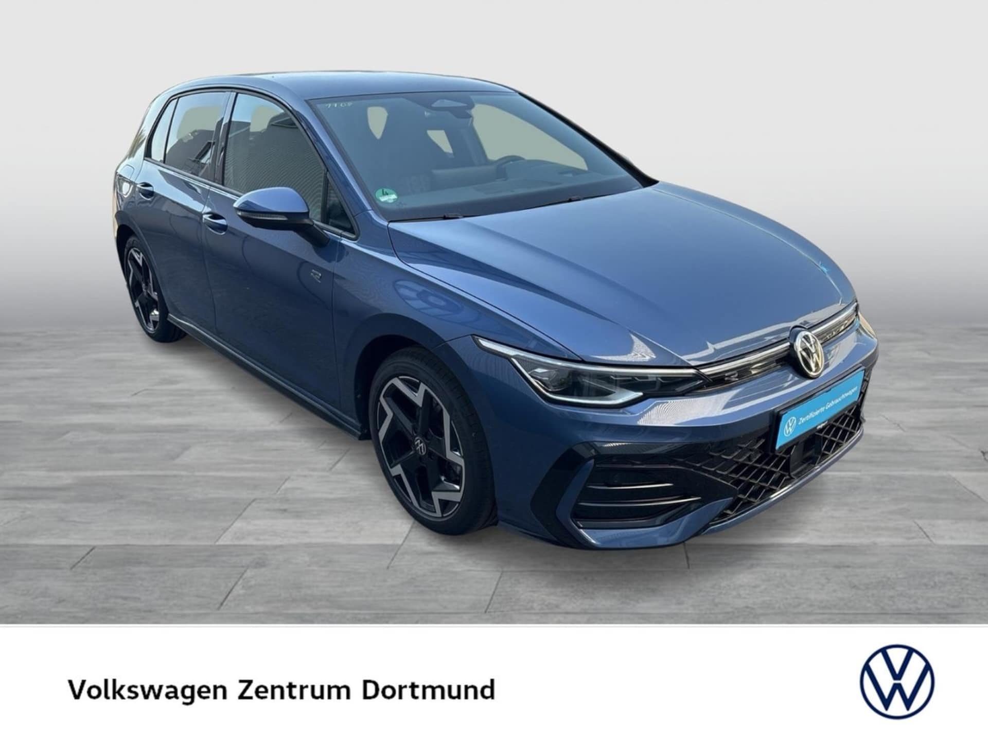 Volkswagen Golf R-Line