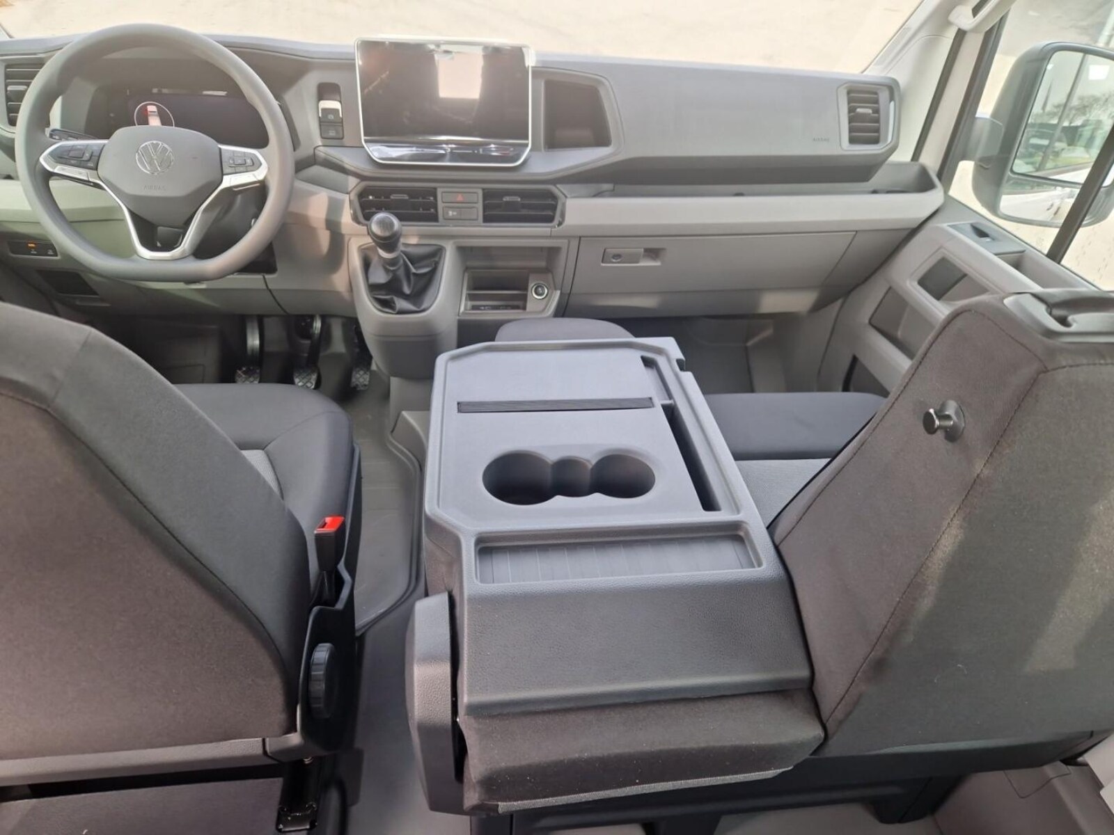 Volkswagen Crafter Doppelkabine langer Radstand – Bild 17