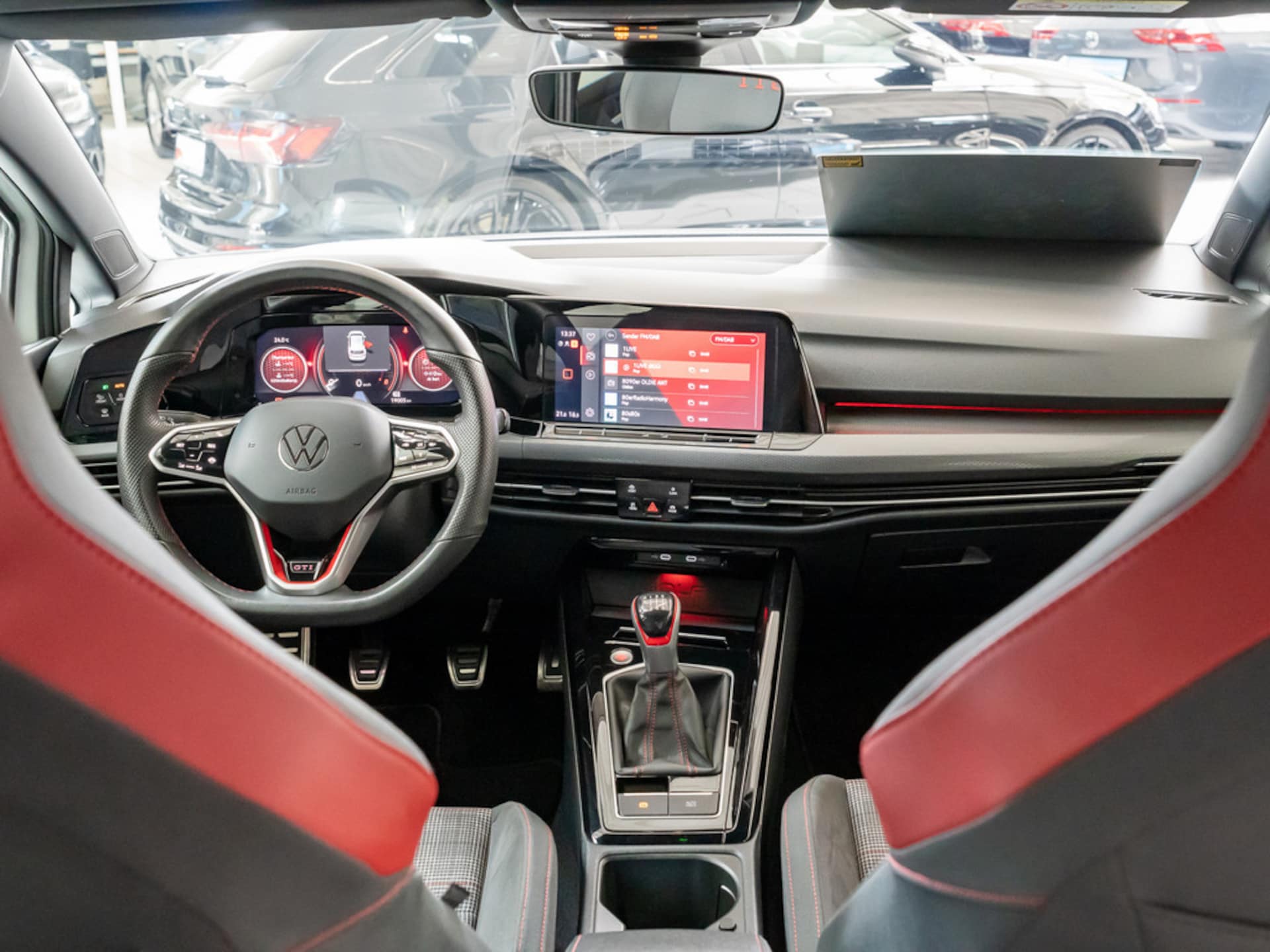 Volkswagen Golf GTI