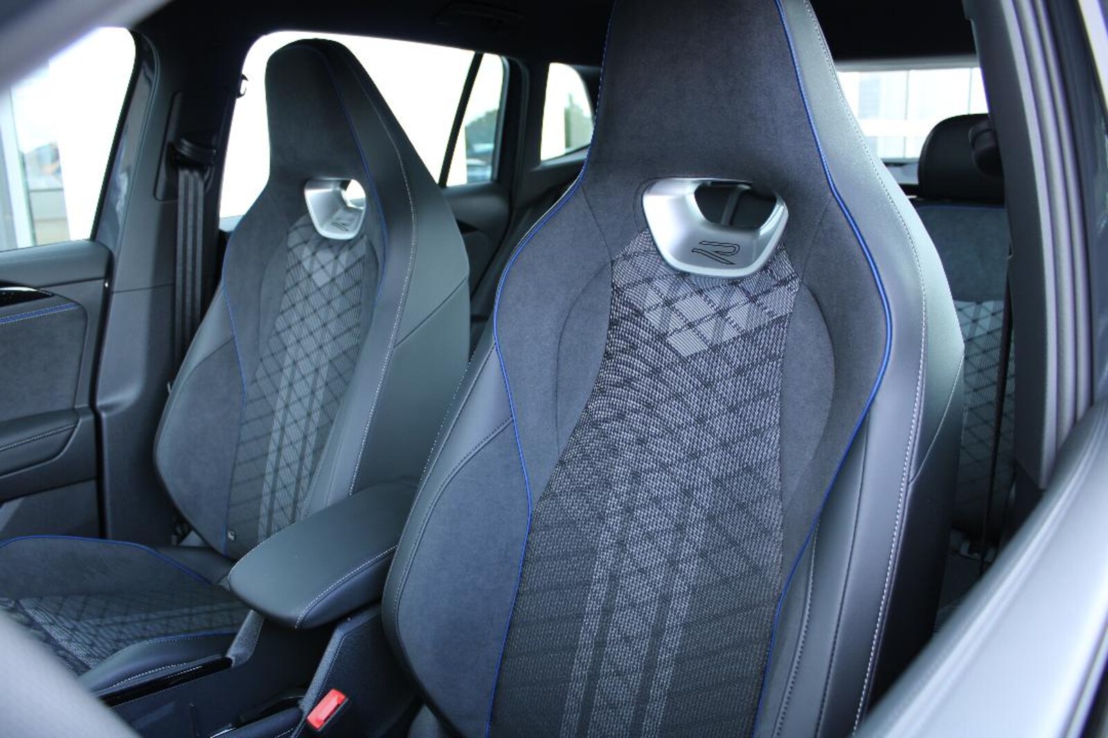 Volkswagen Tiguan – Bild 11
