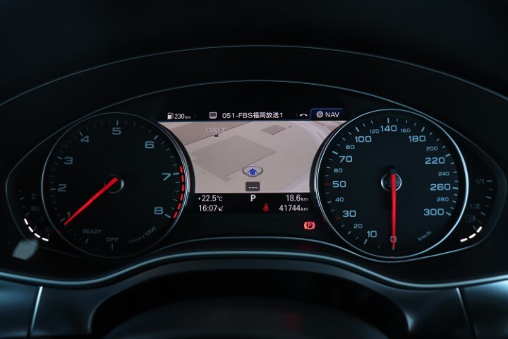 Audi A6 Sedan
