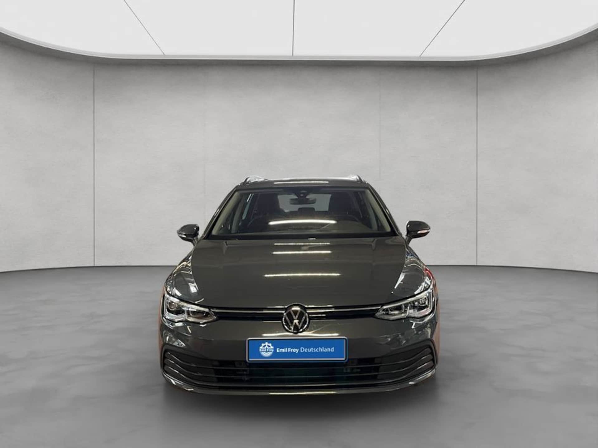 Volkswagen Golf Variant Life