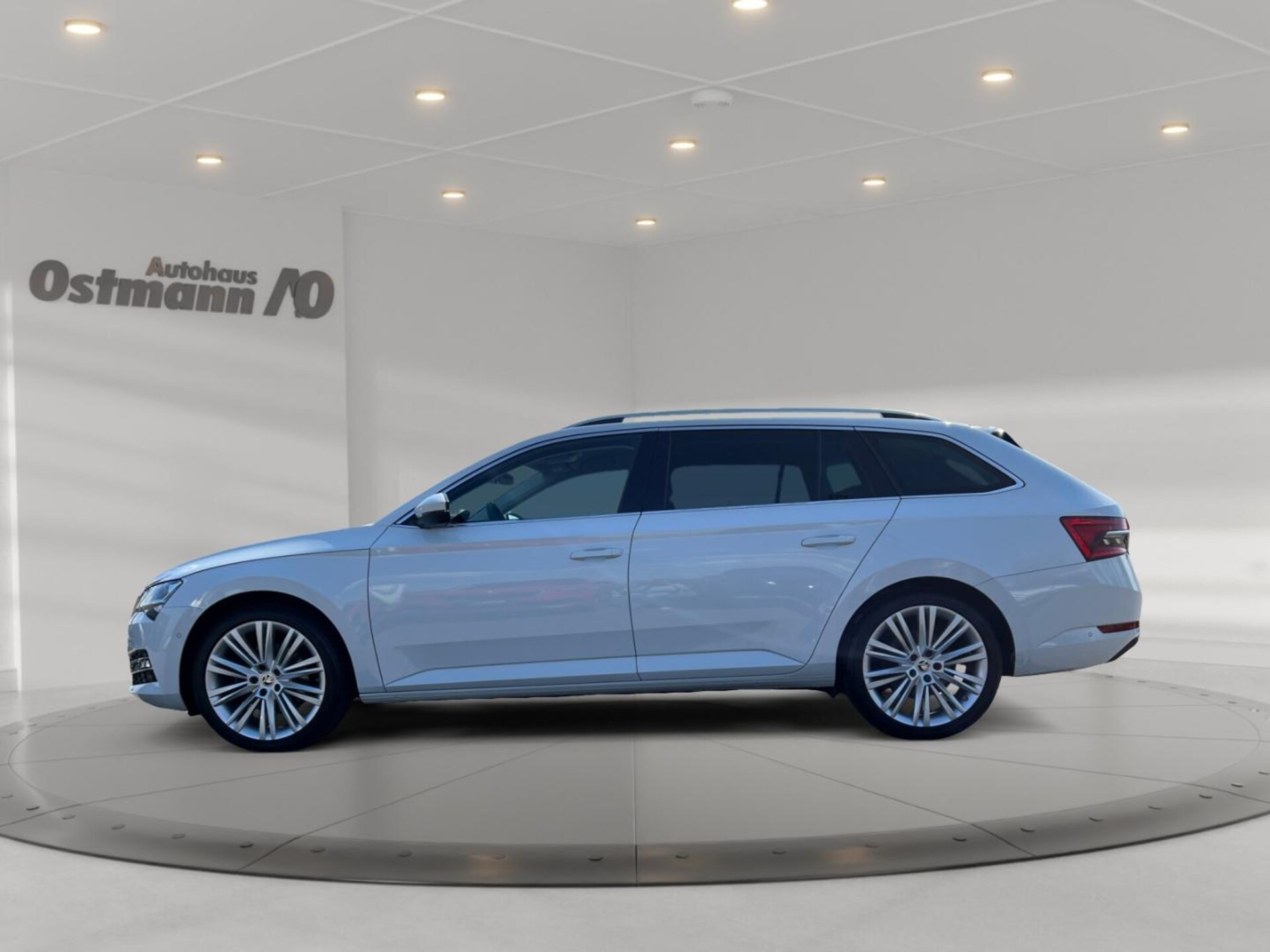 Skoda Superb Combi Style