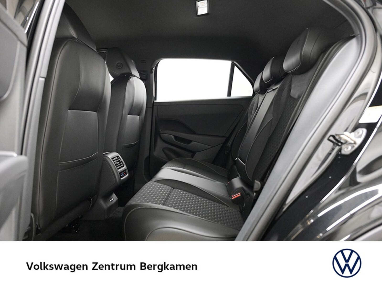 Volkswagen T-Roc – Bild 12