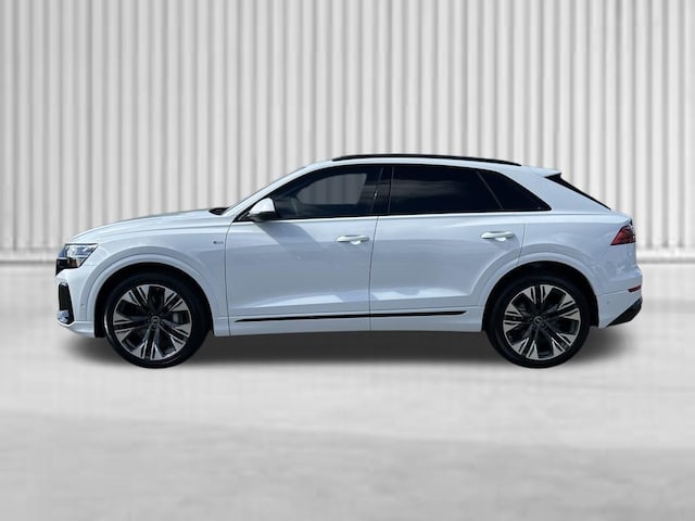 2026 Audi Q8