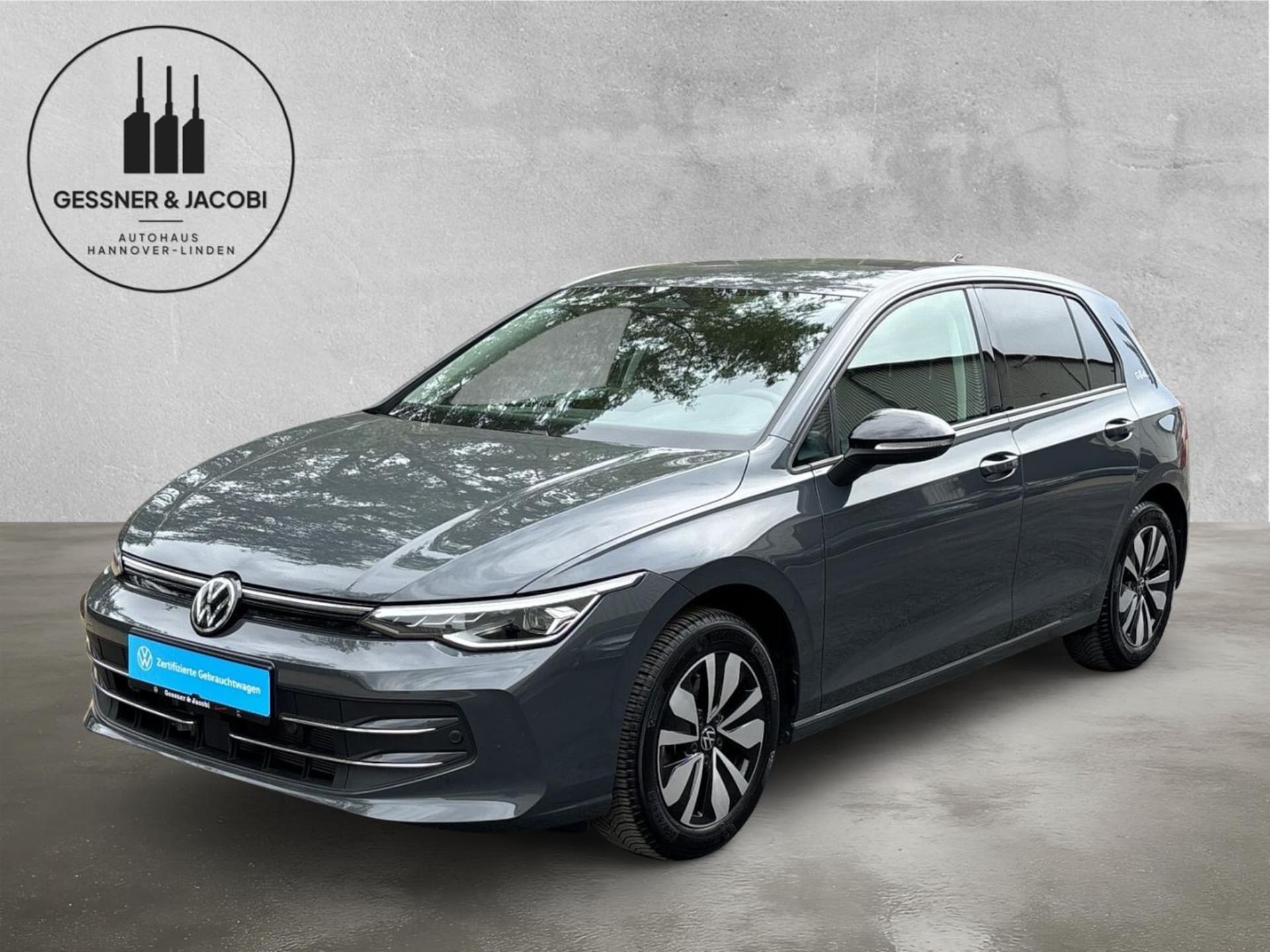 Volkswagen Golf Life