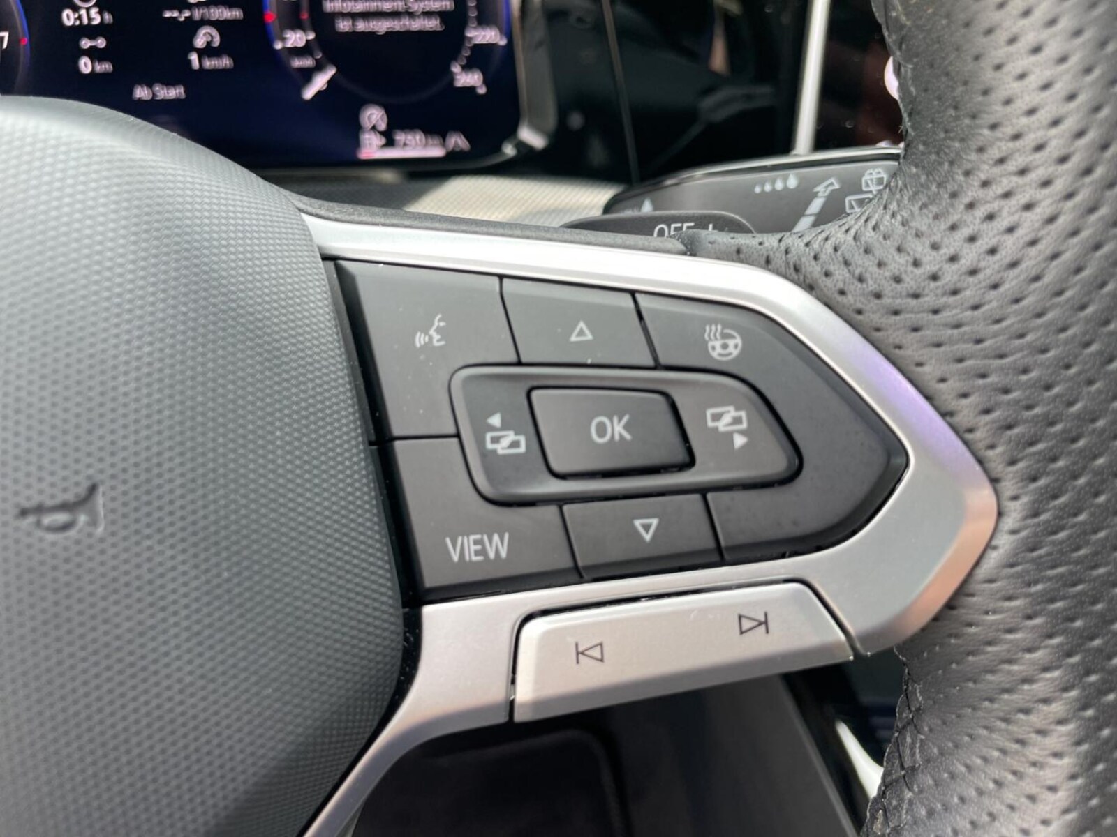 Volkswagen Golf Variant – Bild 18