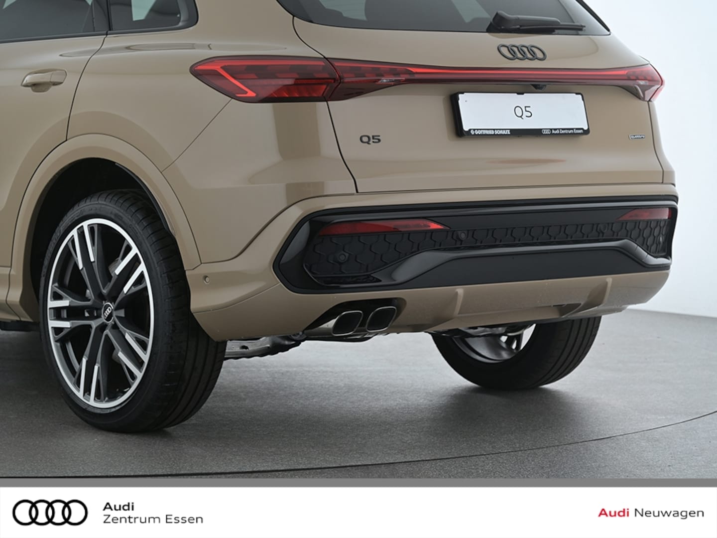 Bild über Audi Q5 SUV TDI quattro 150 kW S tronic - für weitere Informationen kontaktieren Sie den Audi Partner