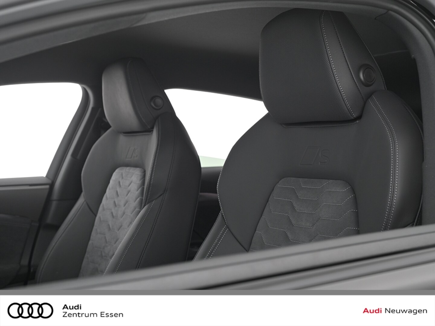 Bild über Audi A6 Sportback e-tron S line business e-tron quattro 315 kW - für weitere Informationen kontaktieren Sie den Audi Partner