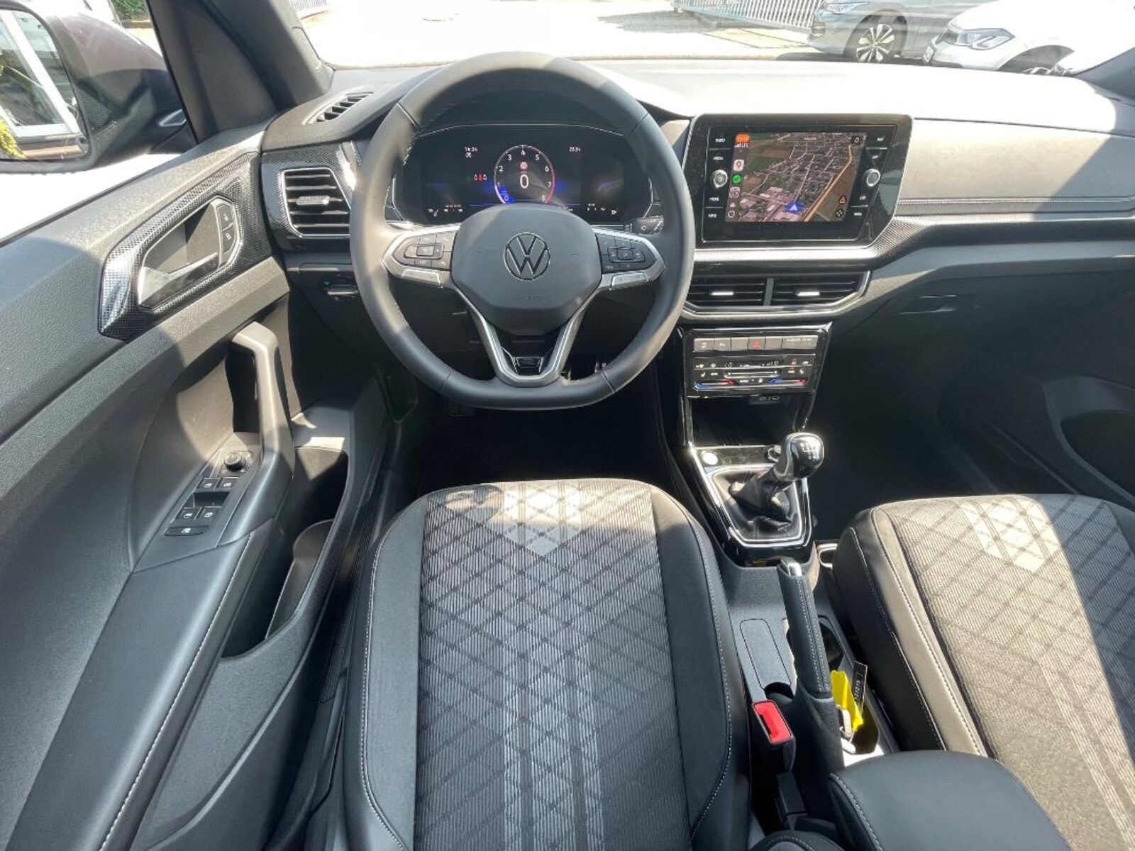 Volkswagen T-Cross – Bild 9