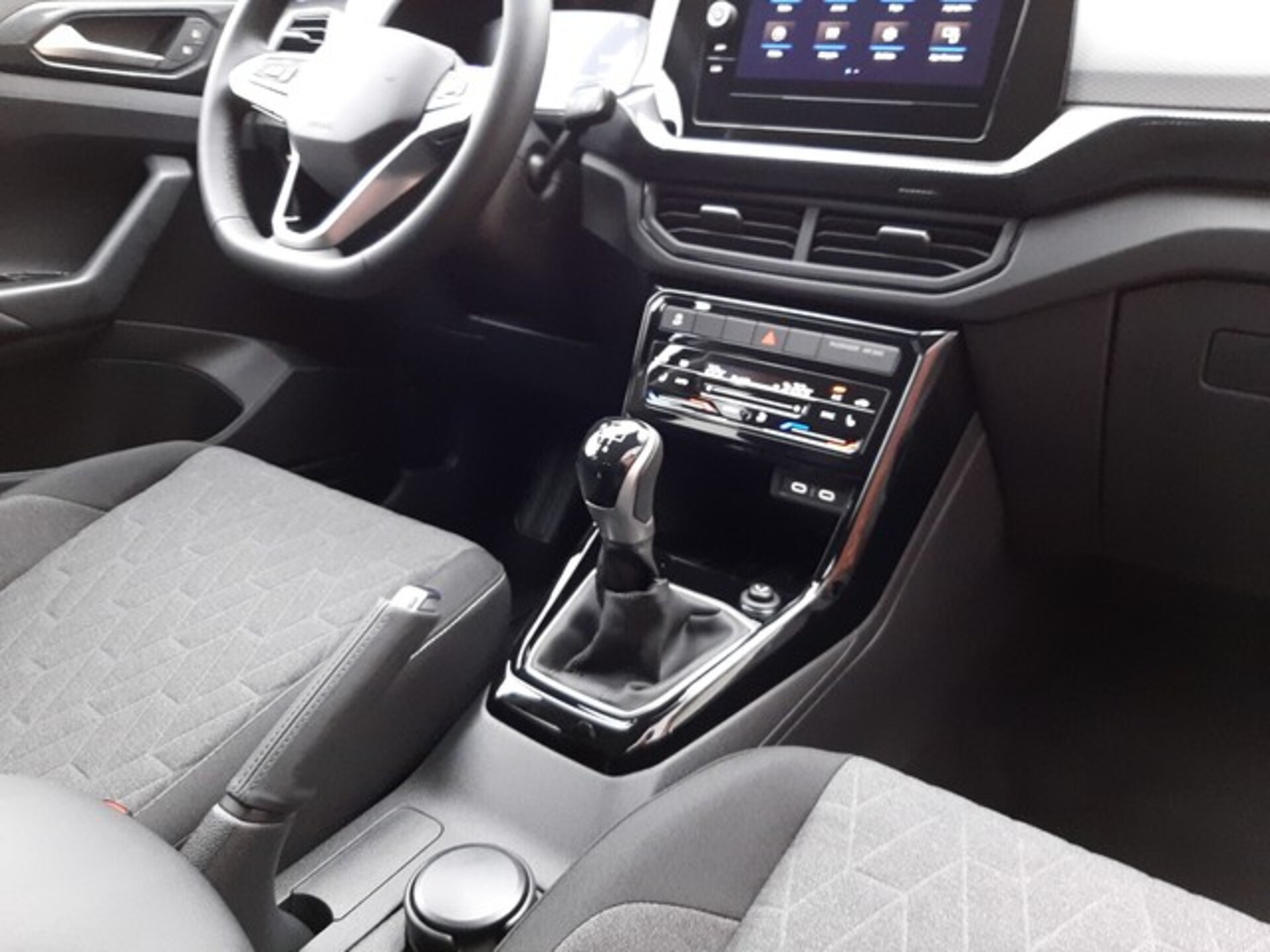 Volkswagen T-Cross Life