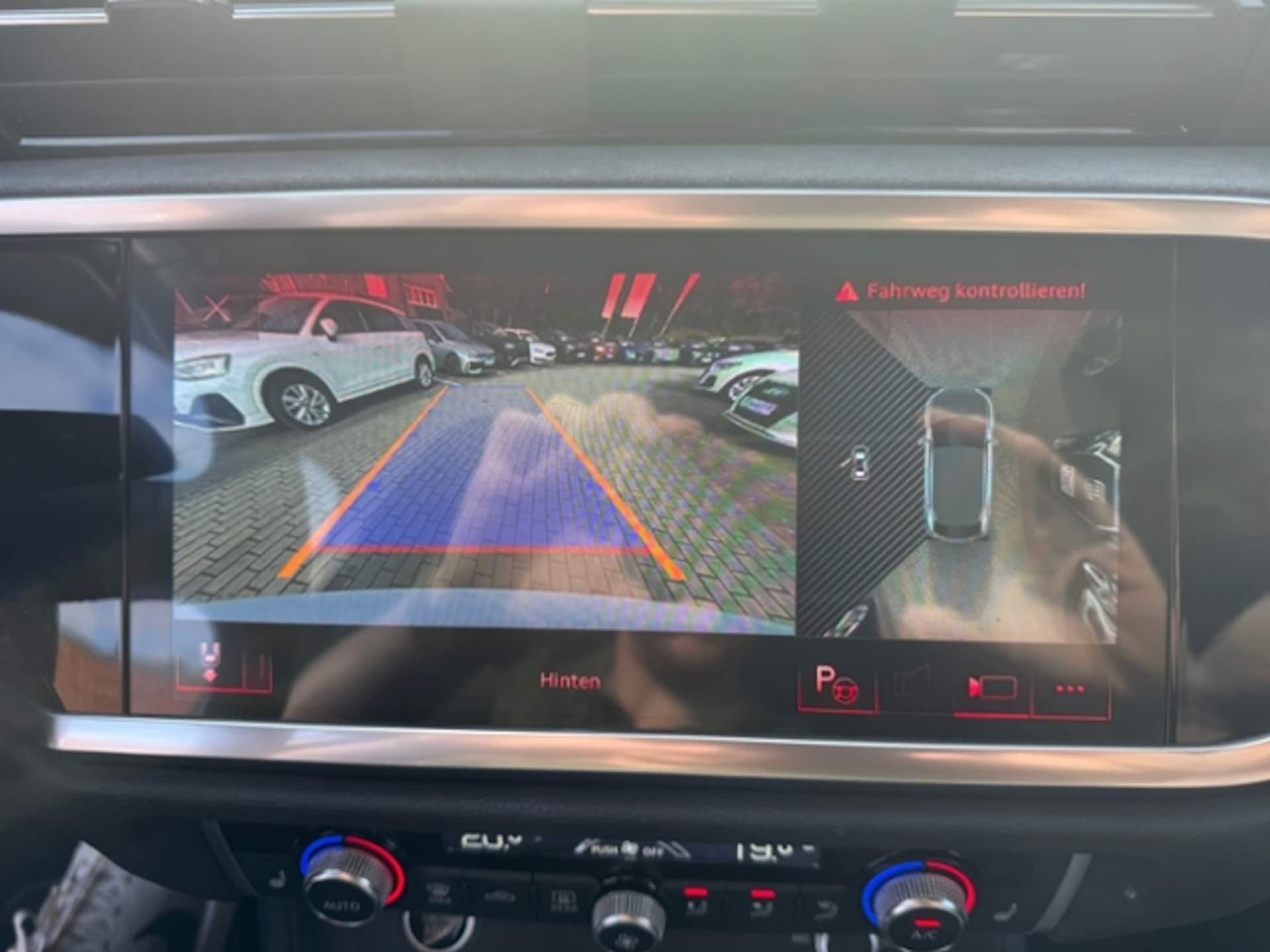 Audi Q3 Sportback S line