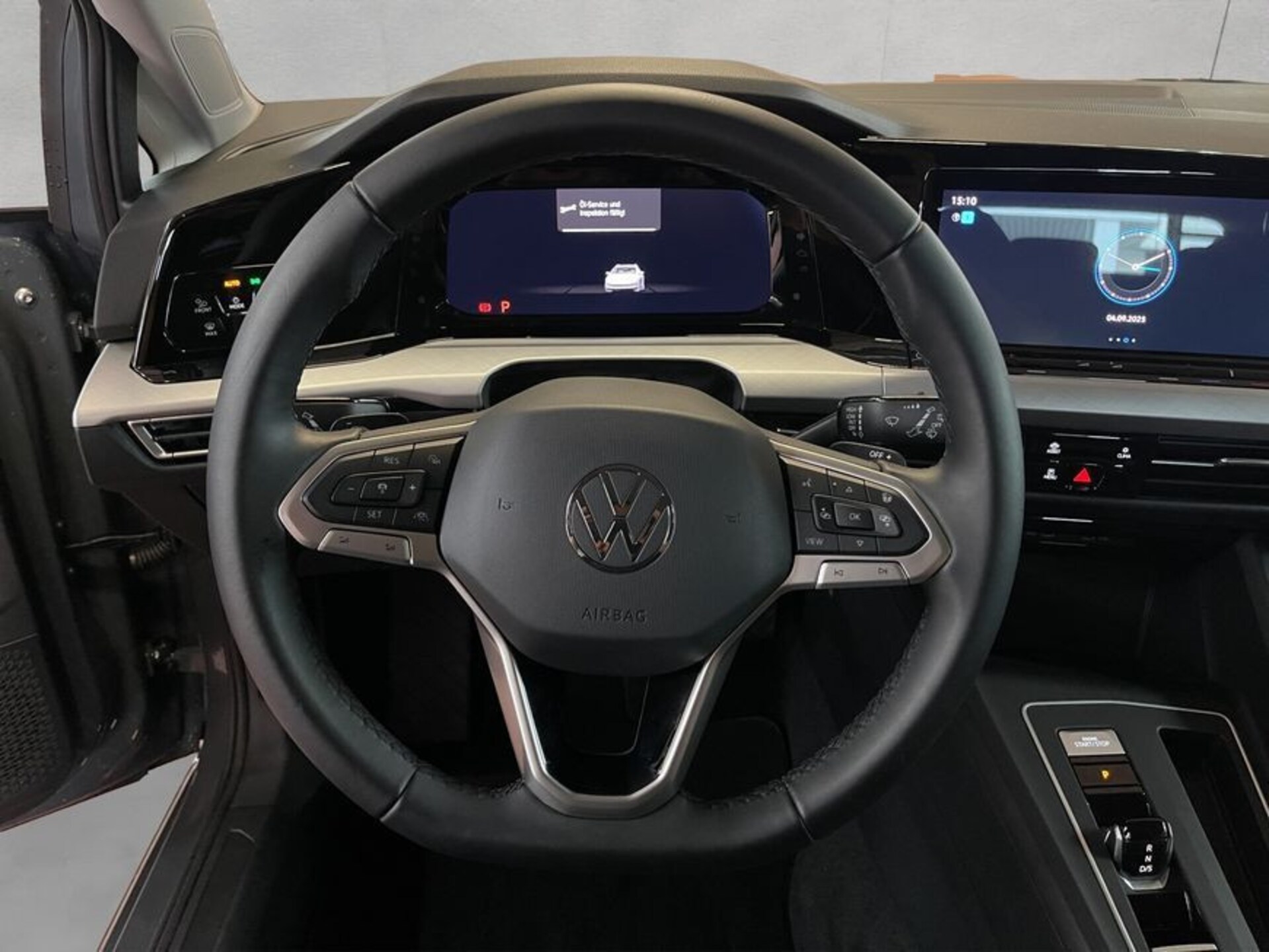 Volkswagen Golf Variant Life