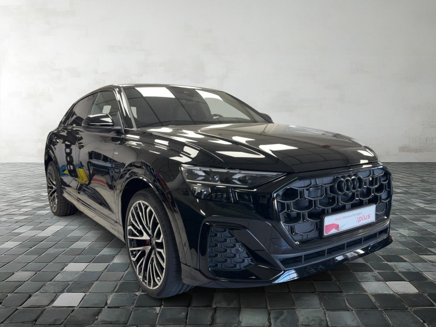 Bild über Audi Q8 SUV 50 TDI quattro tiptronic - für weitere Informationen kontaktieren Sie den Audi Partner