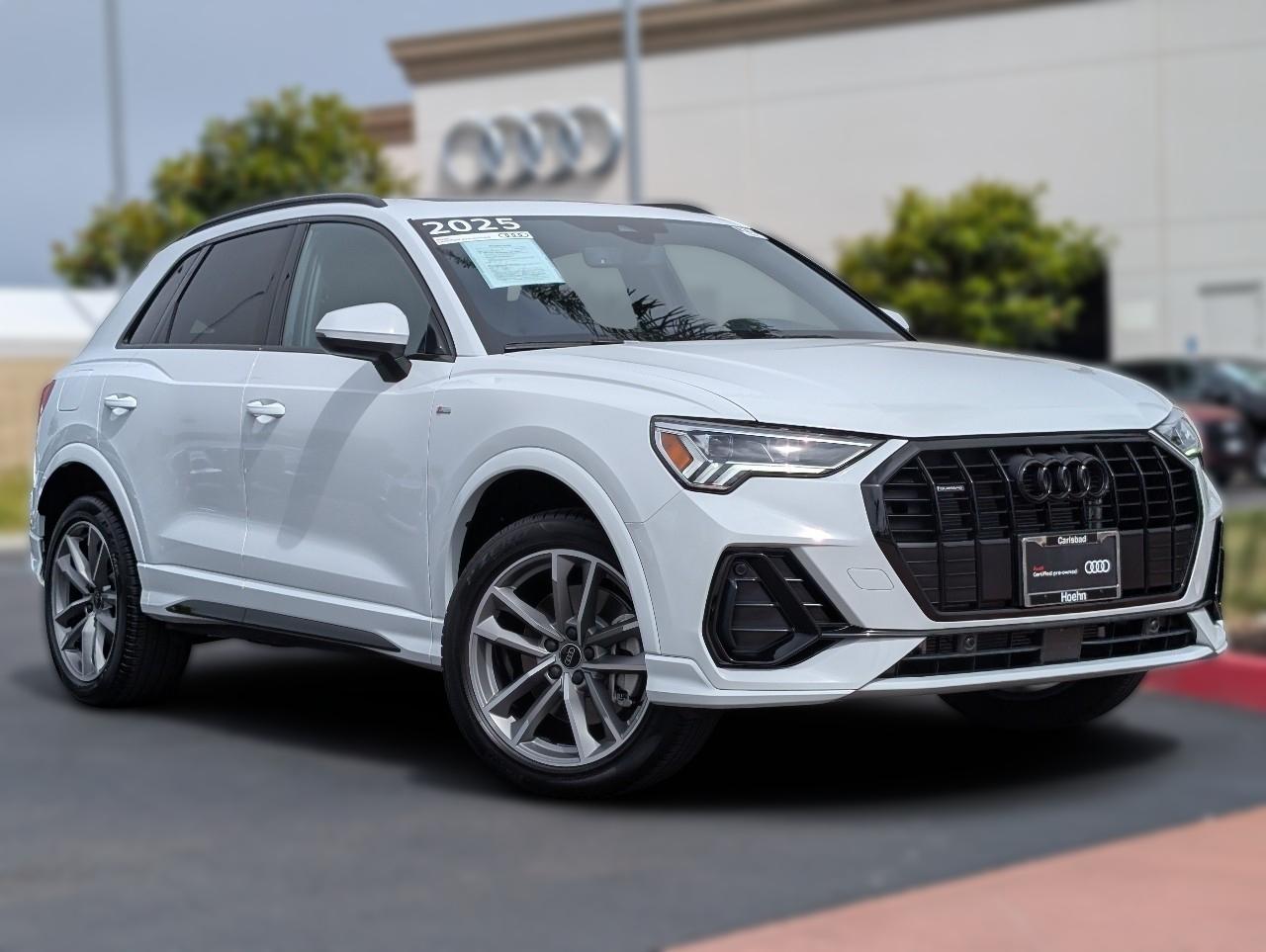 2025 Audi Q3 45 TFSI S Line Premium quattro's photo
