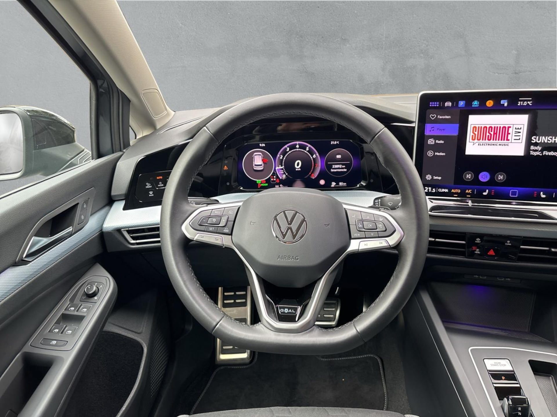 Volkswagen Golf Life