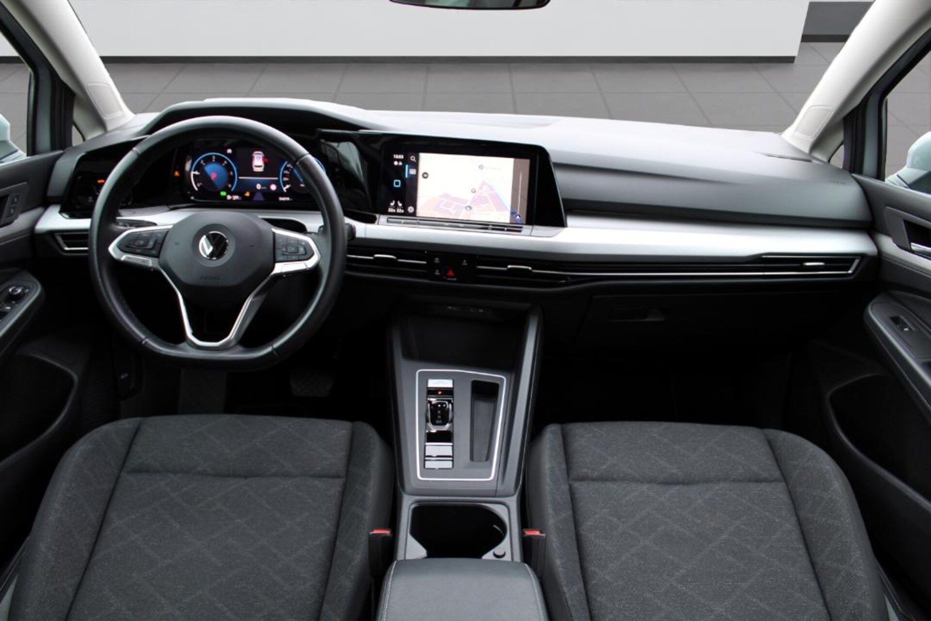 Volkswagen Golf Variant Life