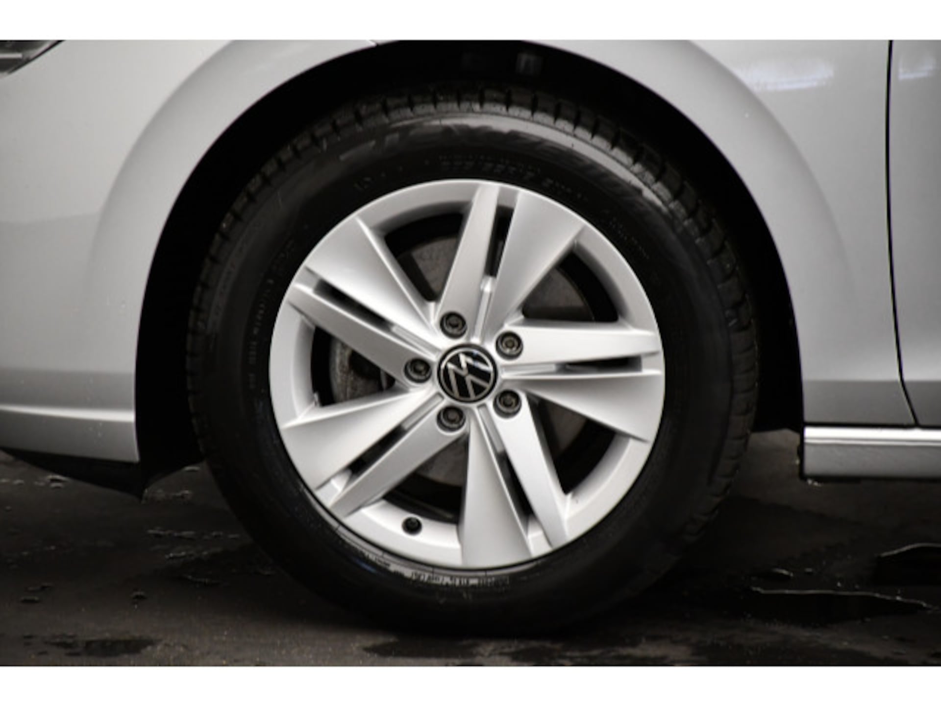 Volkswagen Golf Life