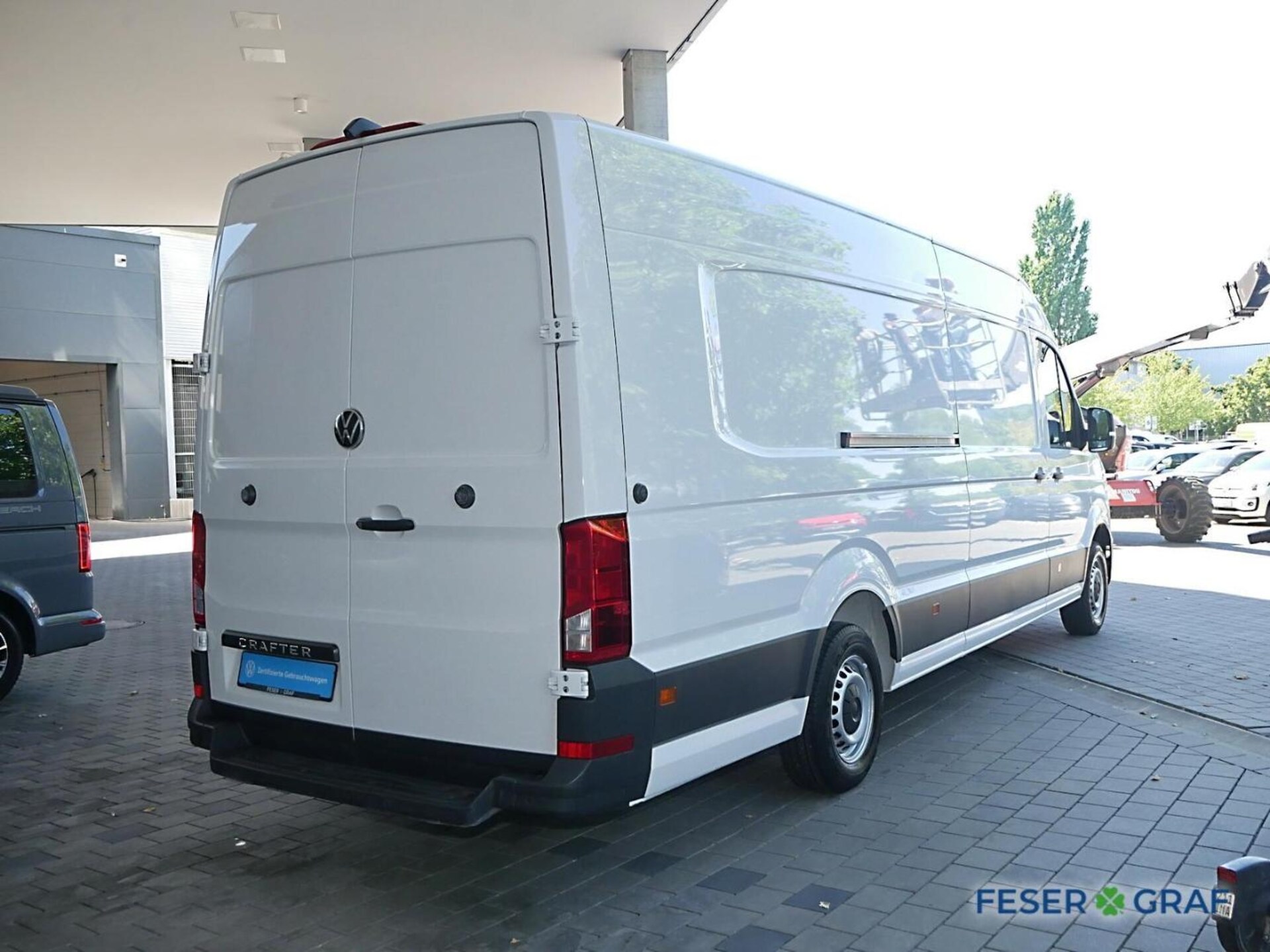Volkswagen Crafter Kasten langer Radstand