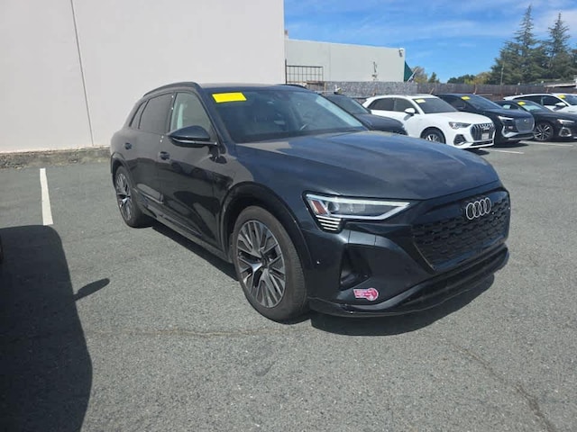 2024 Audi Q8 e-tron