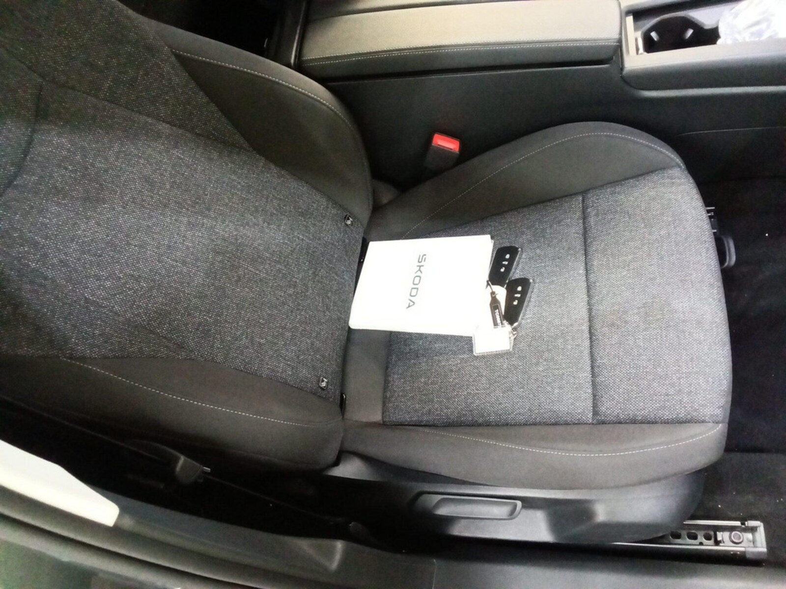 Škoda Superb Combi – Bild 6