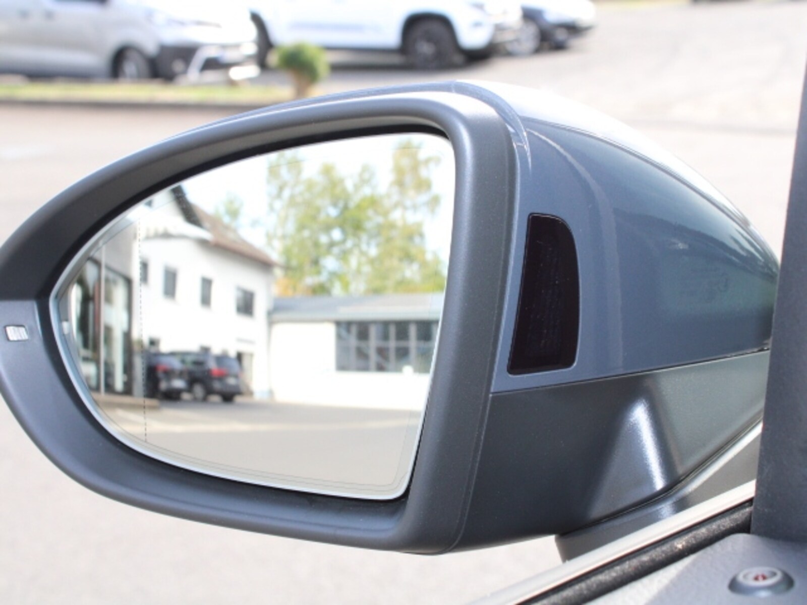 Volkswagen Touran – Bild 16