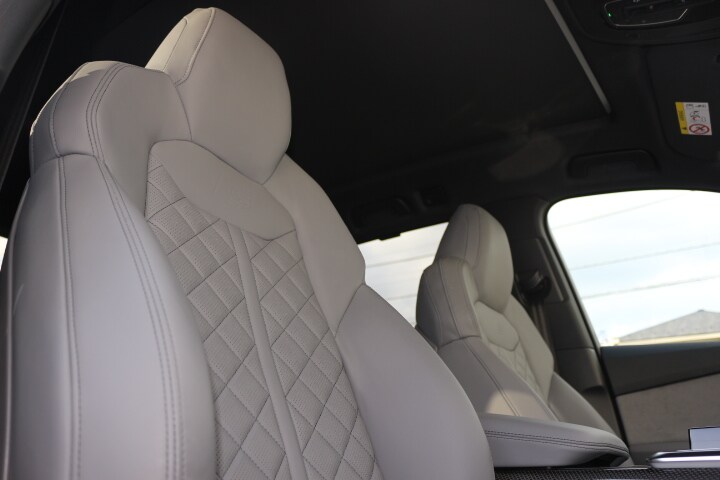 Image about Audi SQ7 SQ7 TFSI 373(507) kW(PS) tiptronic