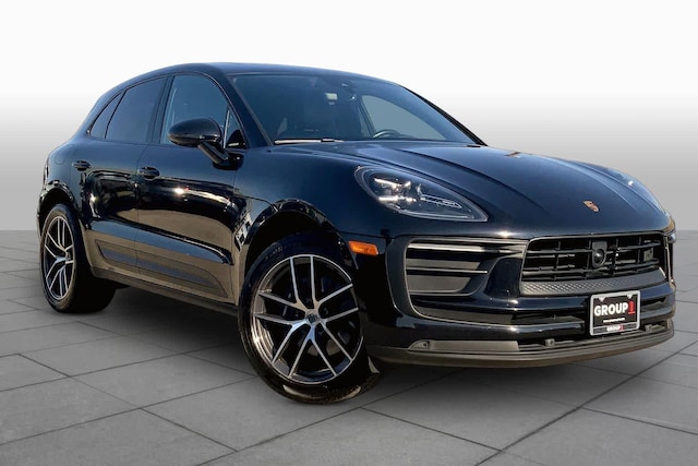 2025 Porsche Macan